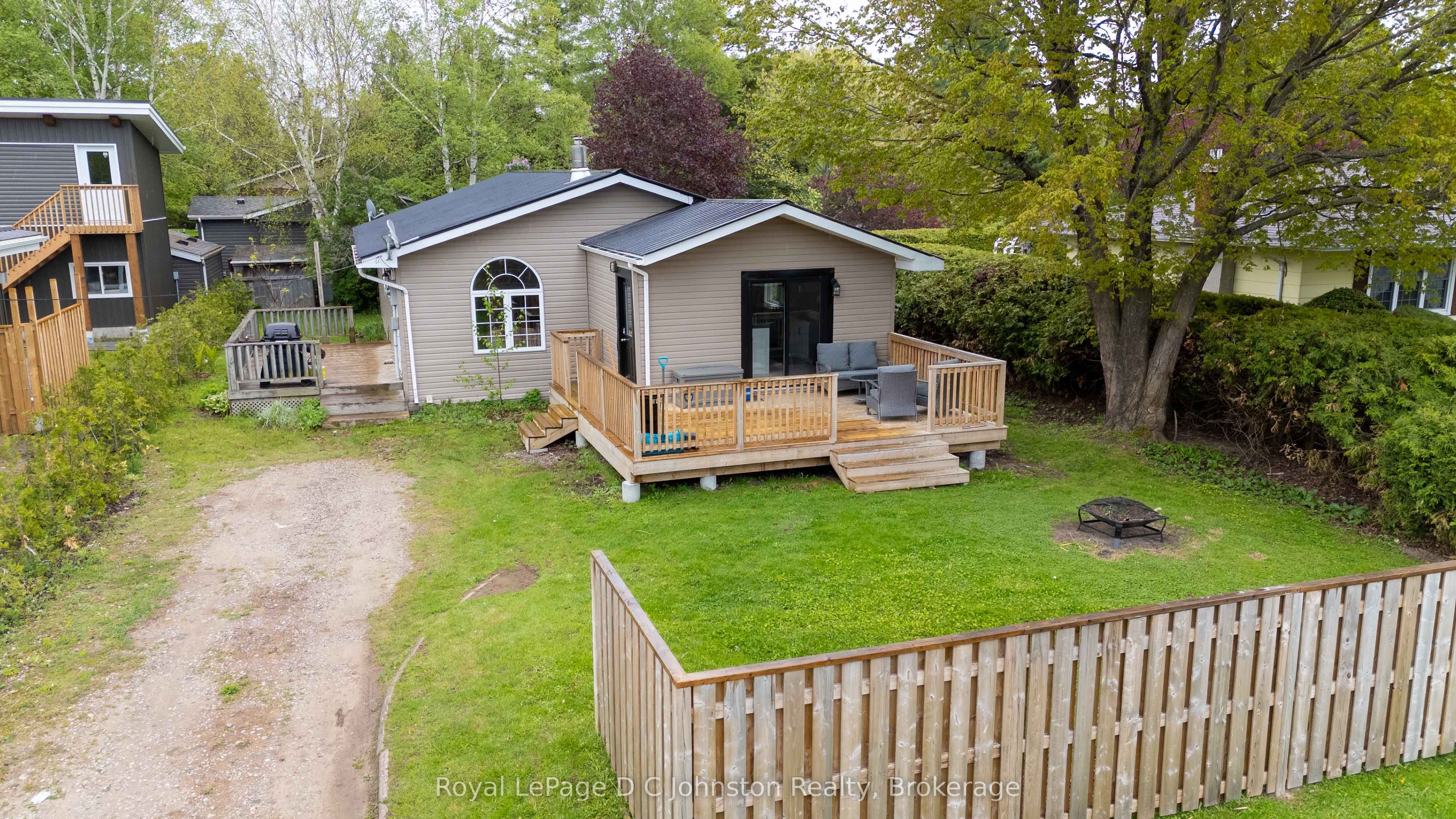 229 Edward Street Property Photo 1