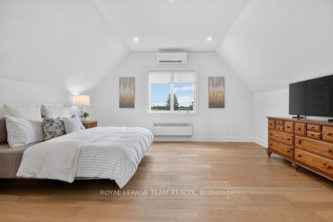 2710 River Road Property Photo 19