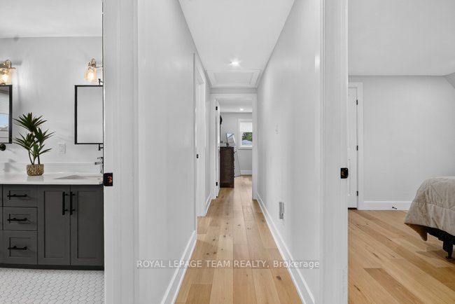 2710 River Road Property Photo 24