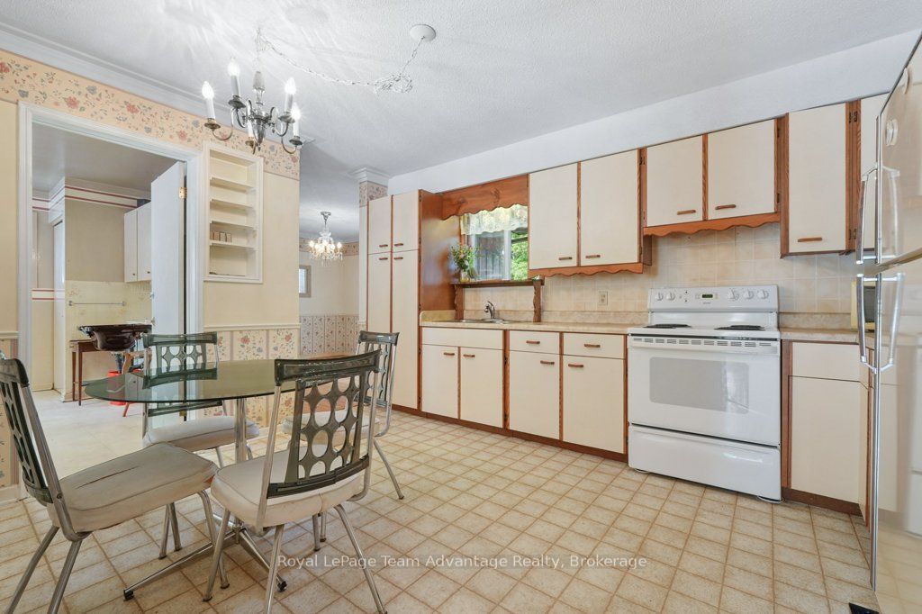 30a Forest Street Property Photo 12
