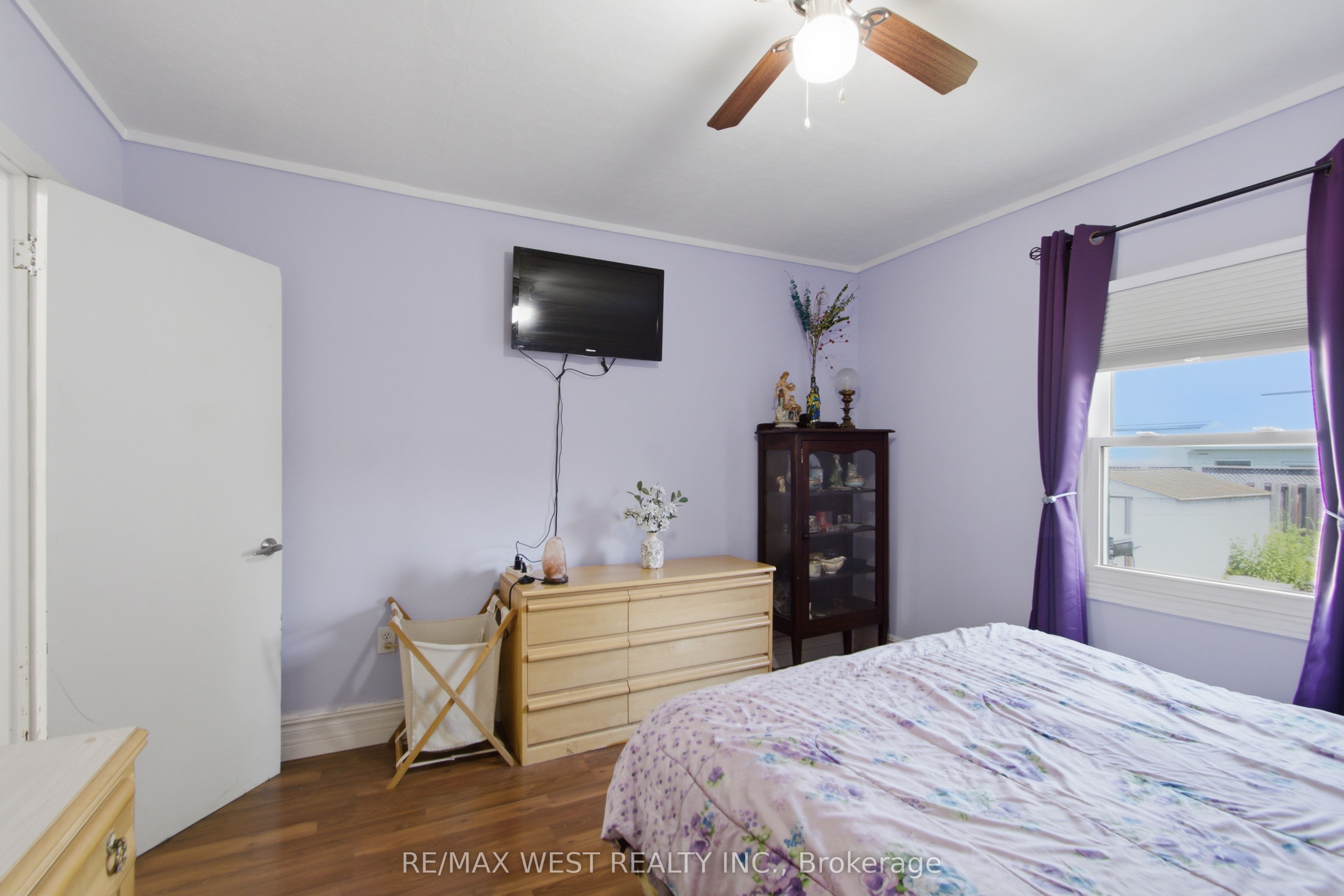4 George Street Property Photo 15