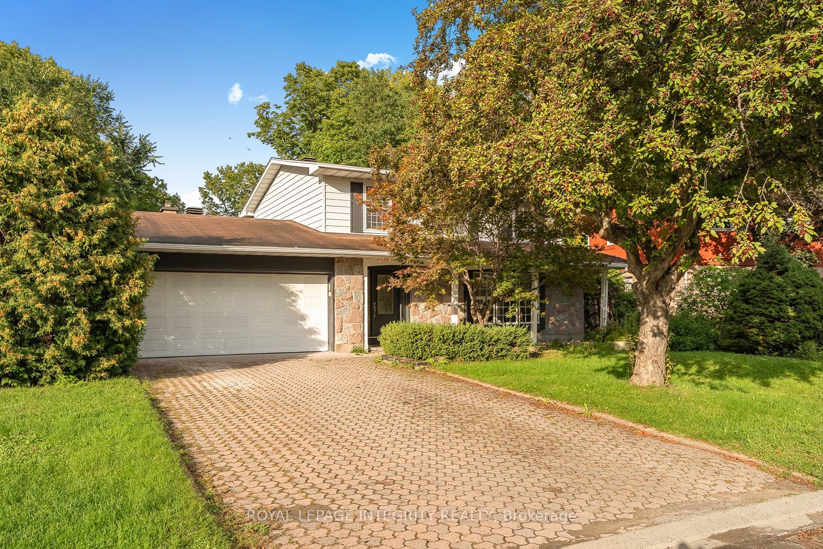 731 Ludgate Court Property Photo 1