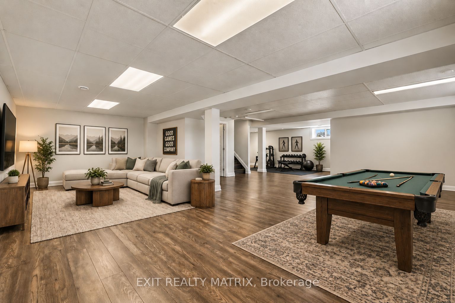 401 Bruges Street Property Photo 16