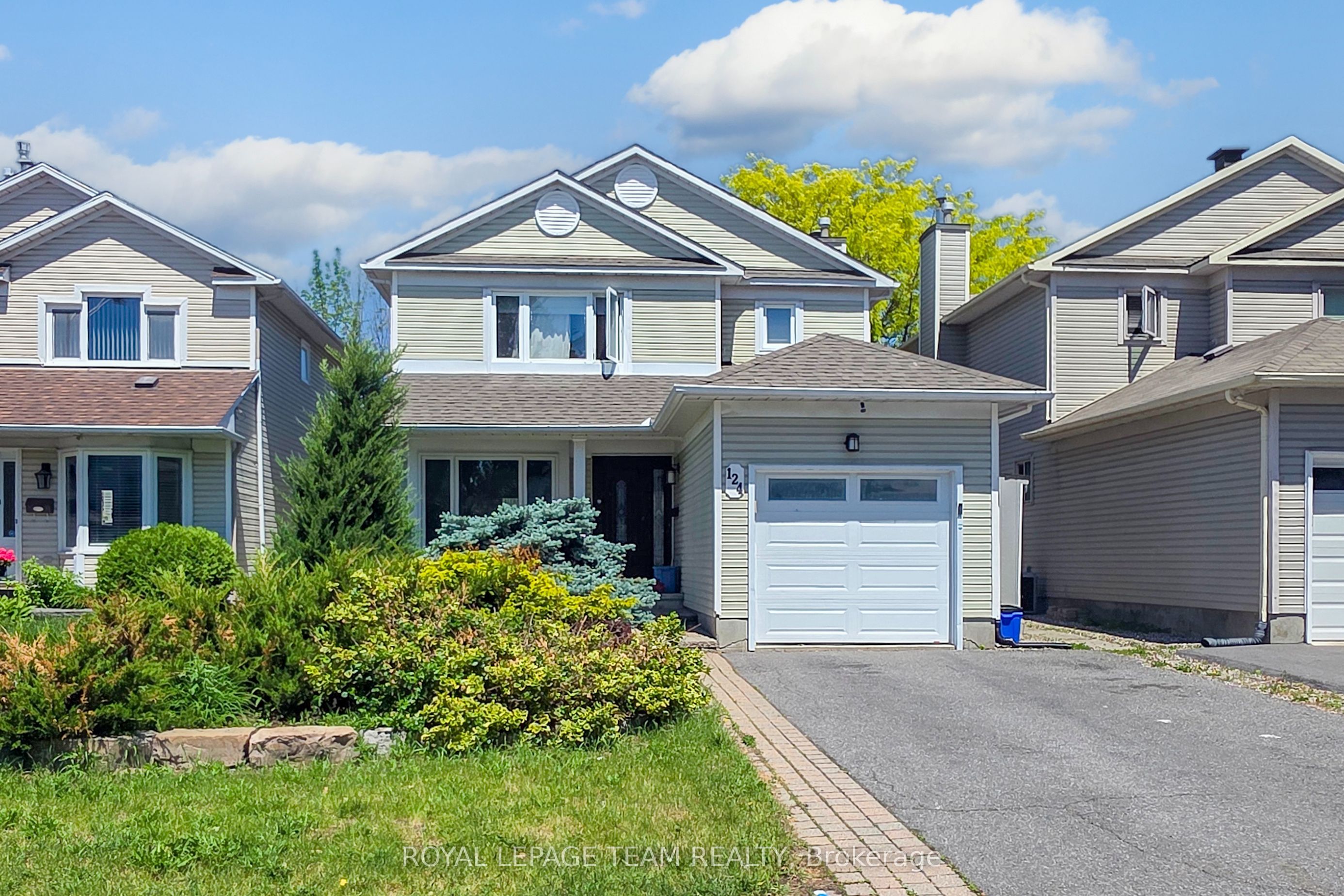 124 Kennevale Drive Property Photo 1