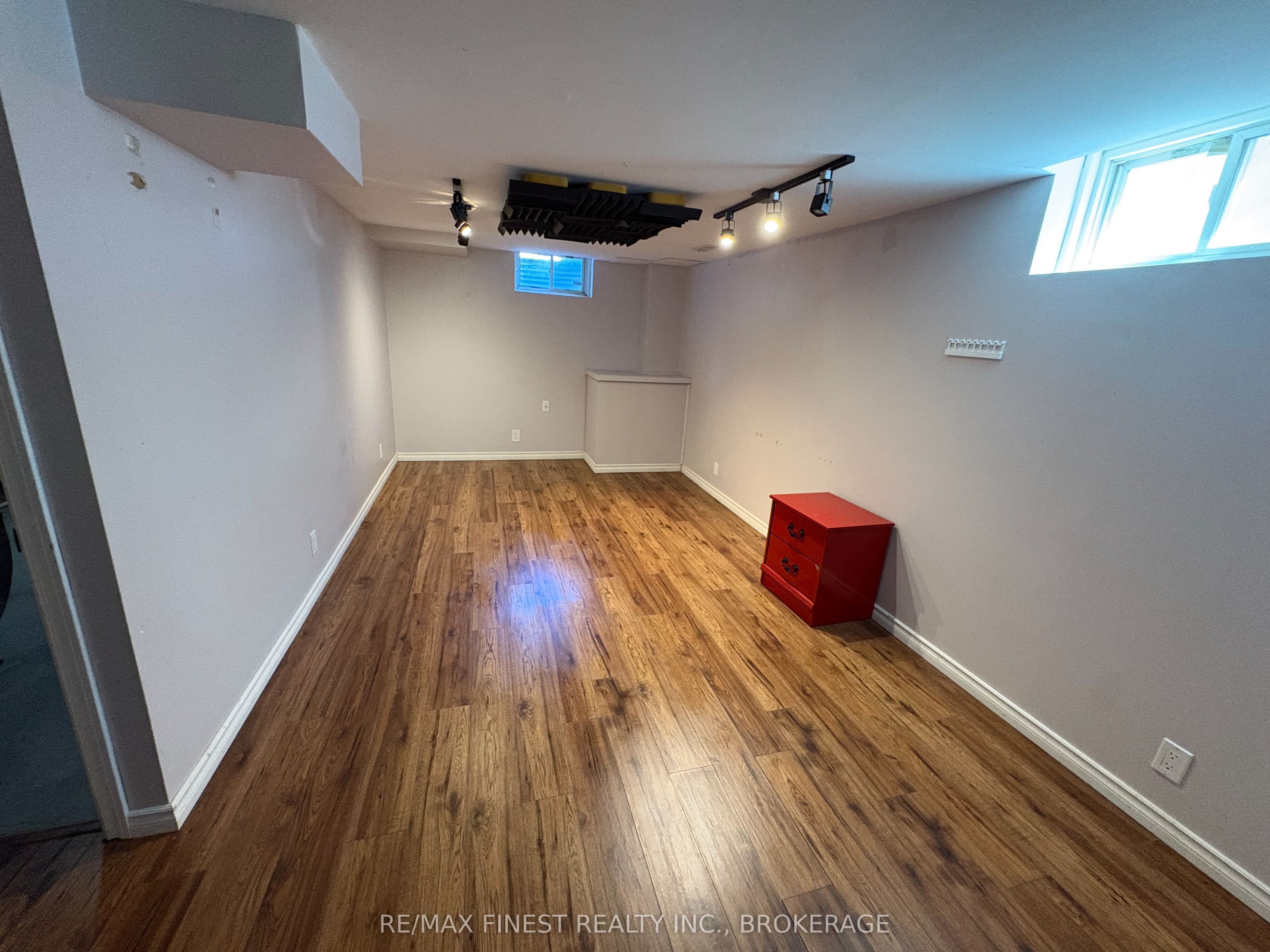 769 Newmarket Lane Property Photo 18