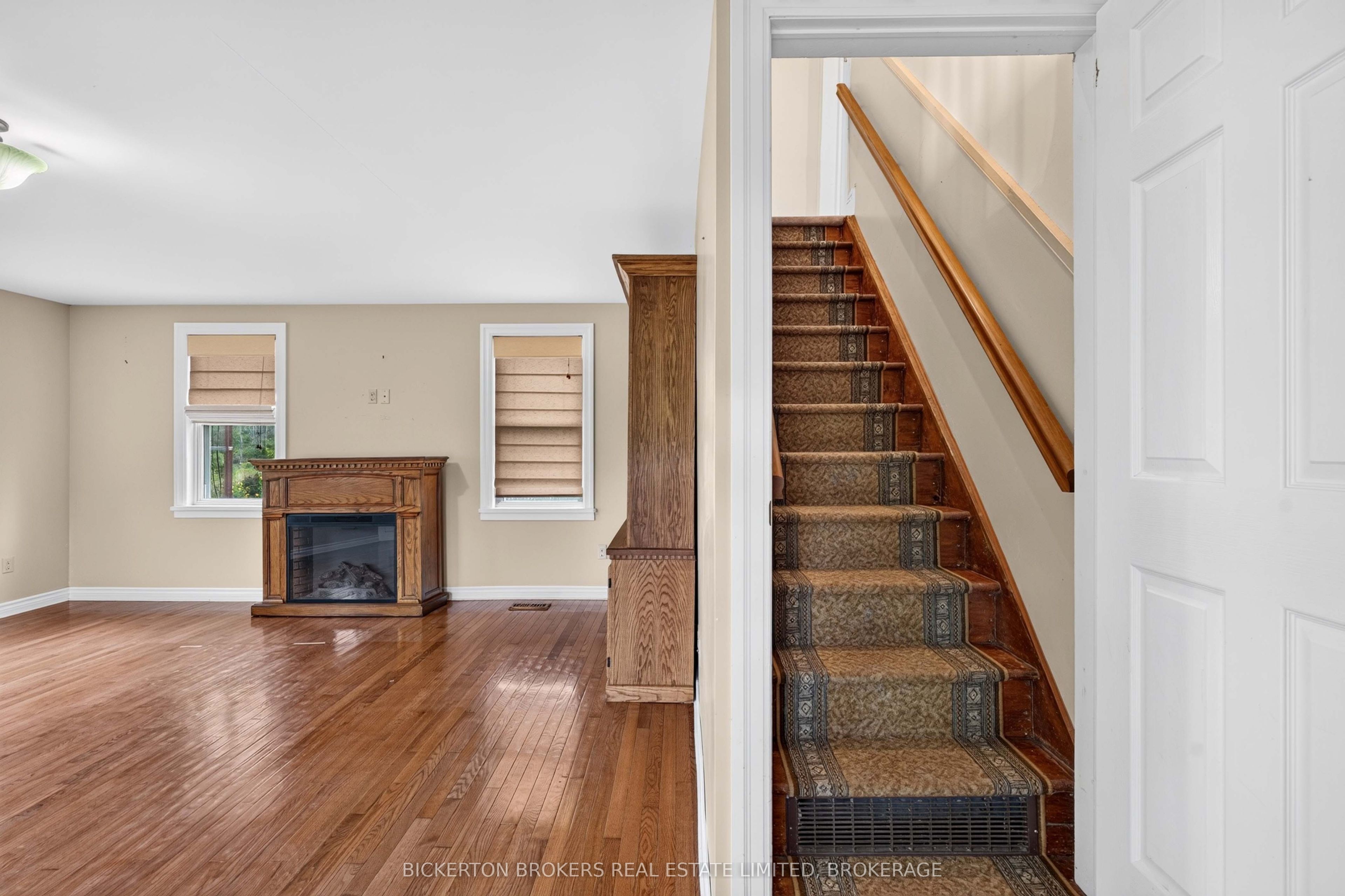 852 Kyes Road Property Photo 29