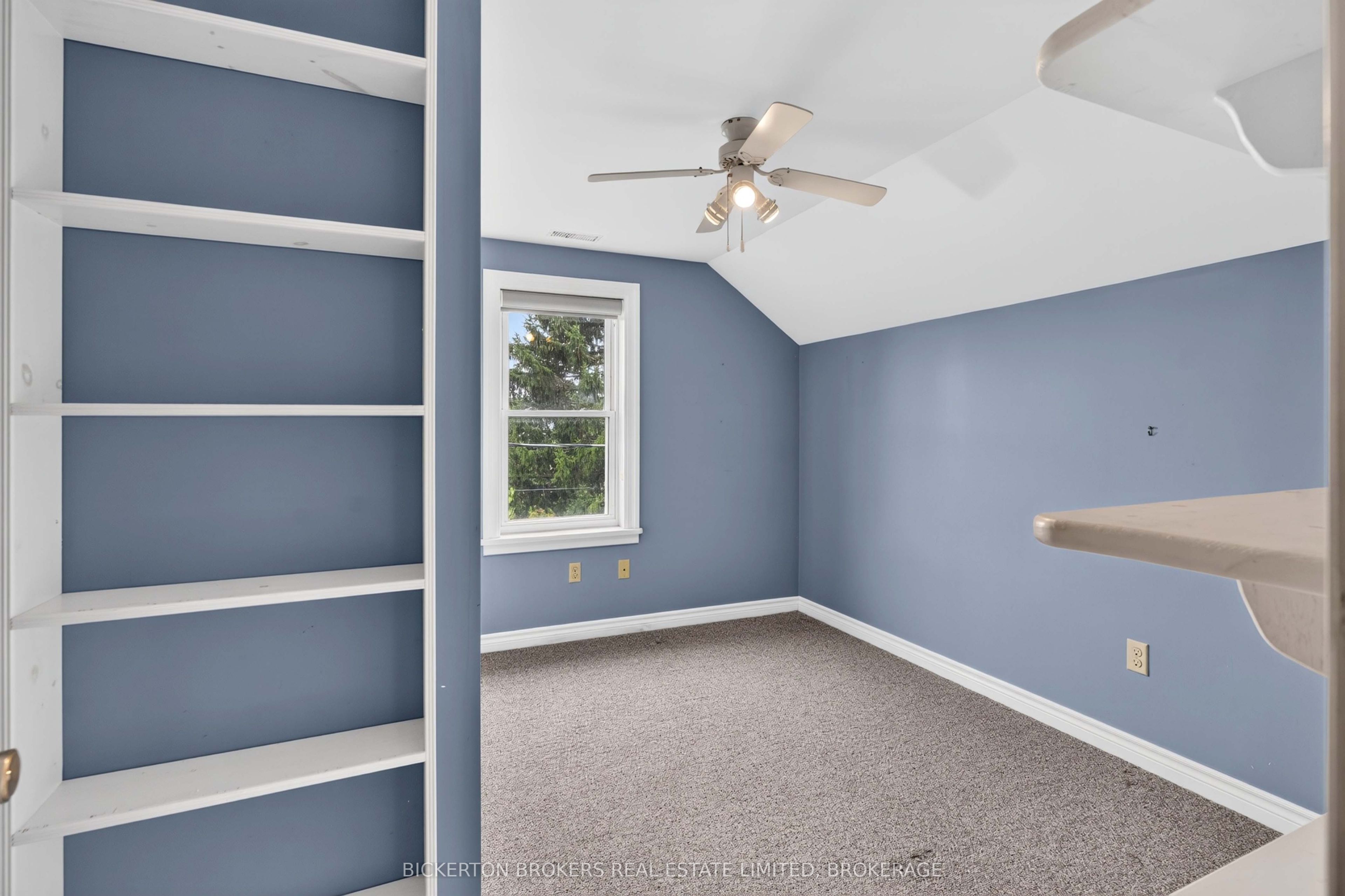 852 Kyes Road Property Photo 46