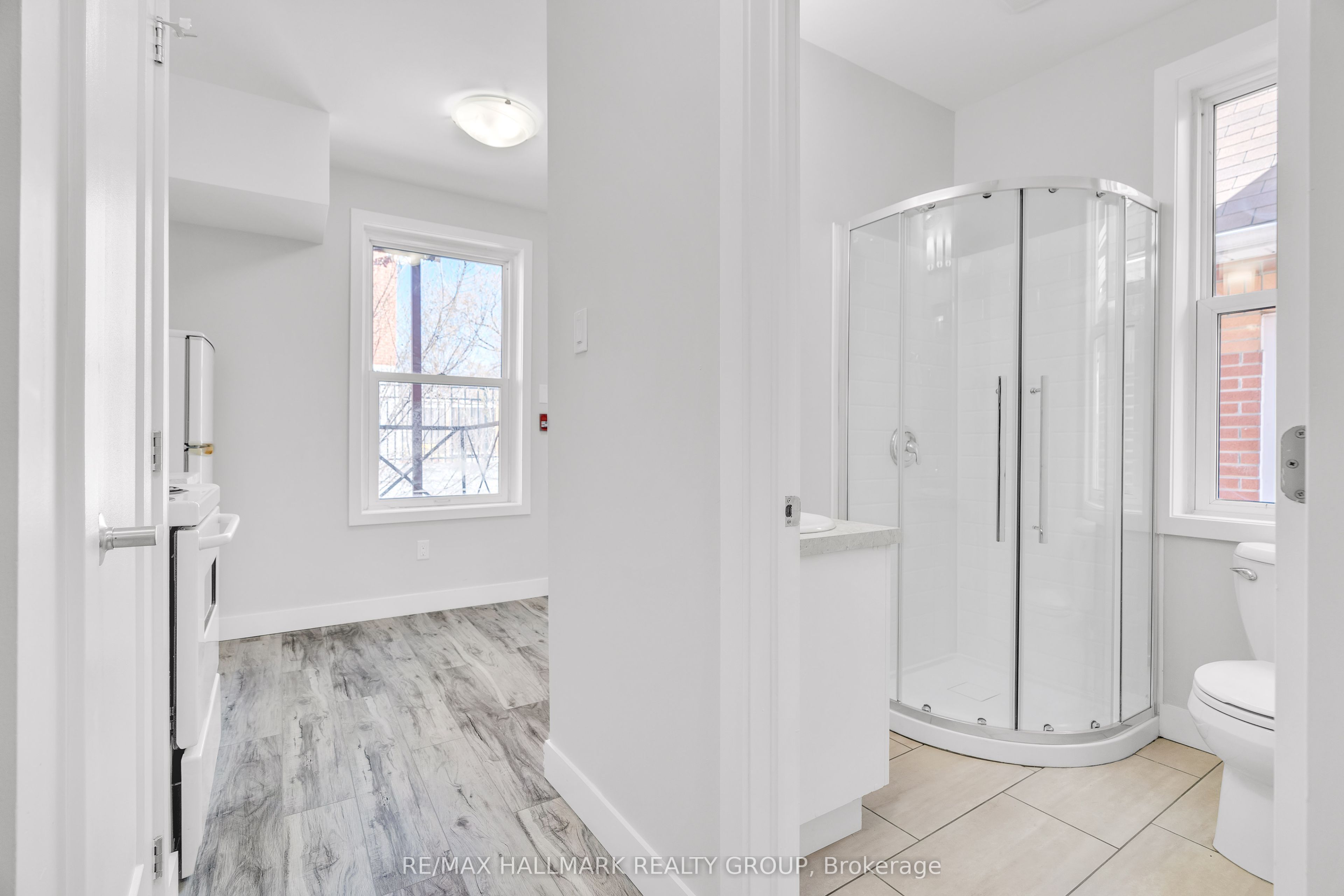 261 Somerset Street E 3 Property Photo 7