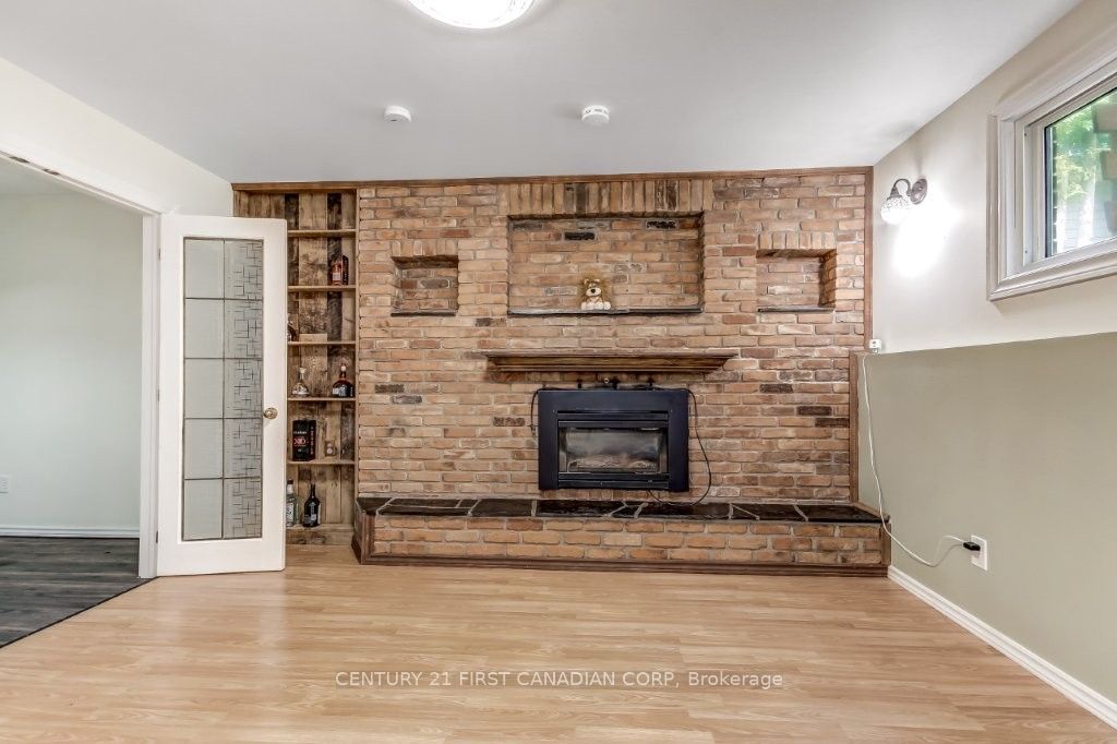 30 Scotchmere Crescent Property Photo 15