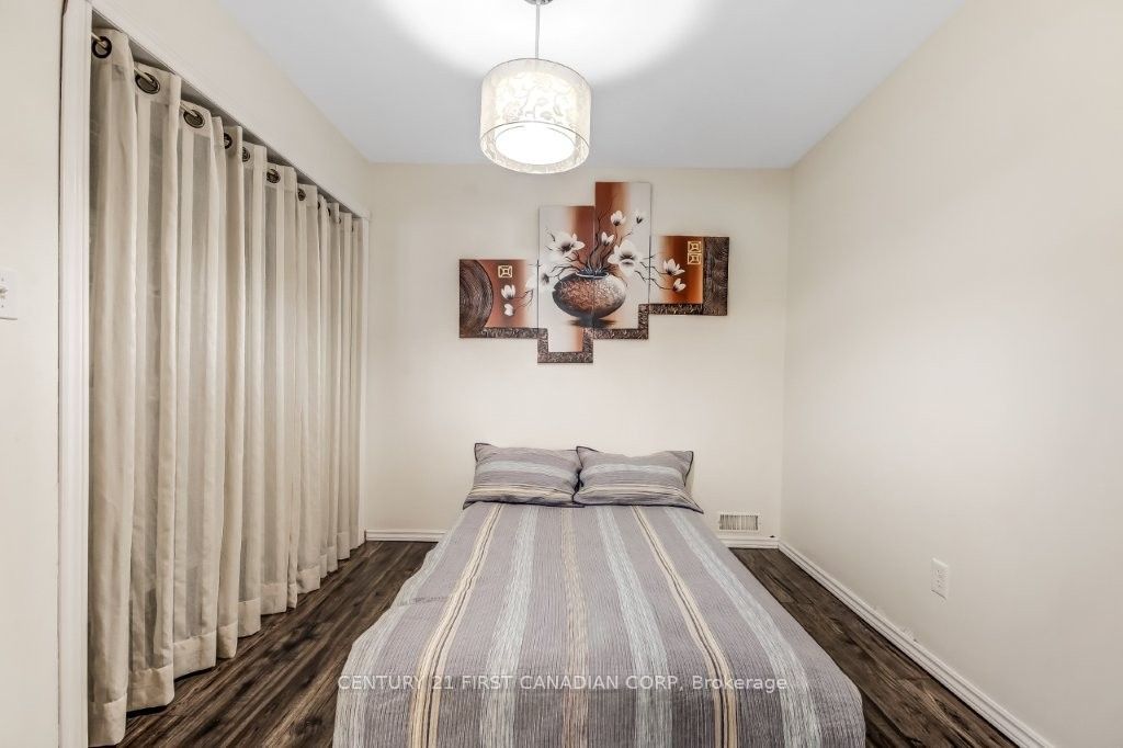 30 Scotchmere Crescent Property Photo 16