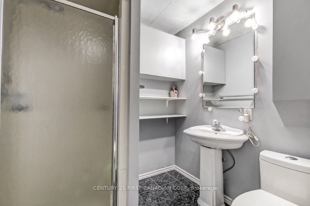 30 Scotchmere Crescent Property Photo 17