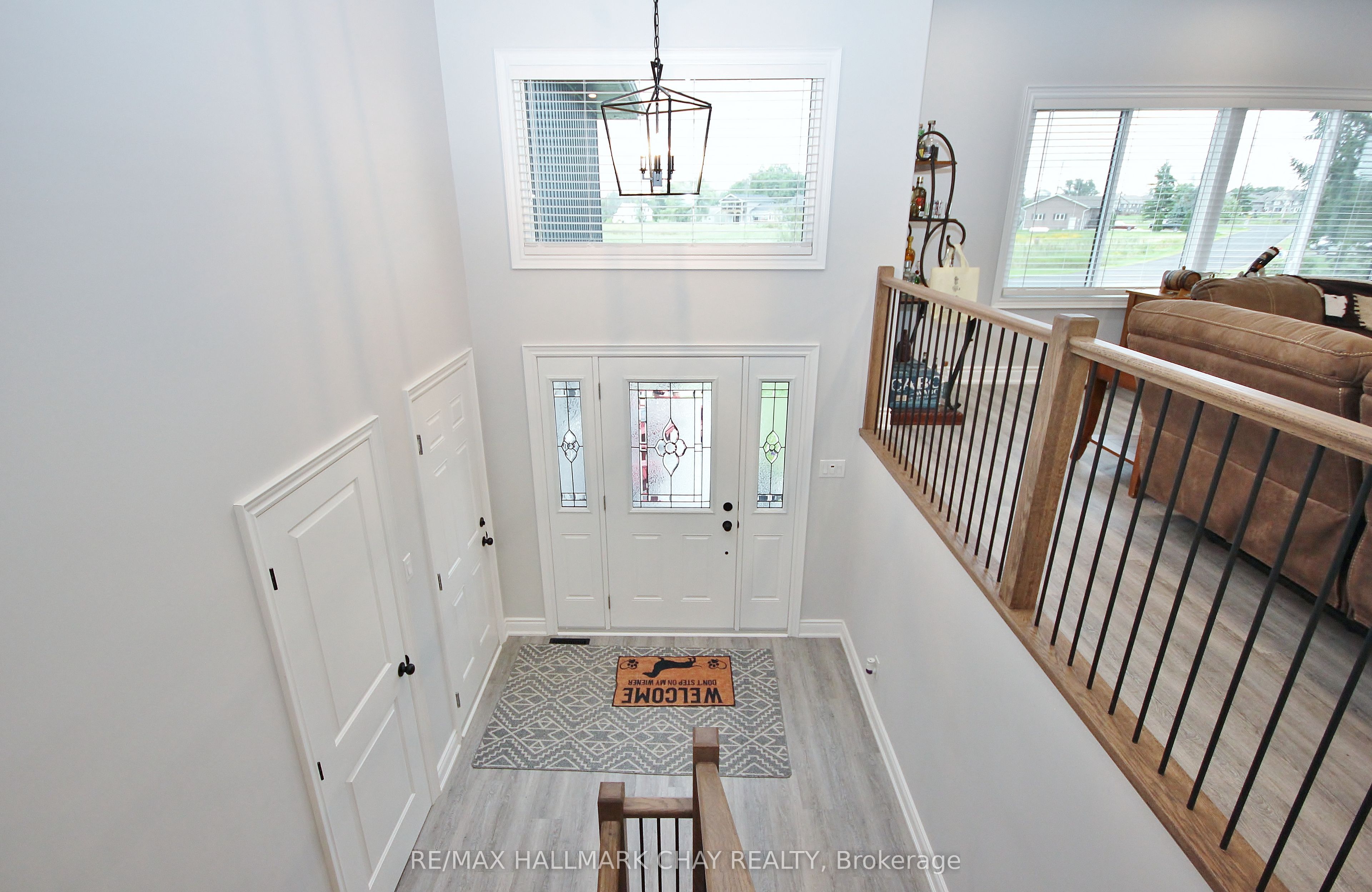 37 Hillside Drive Property Photo 4