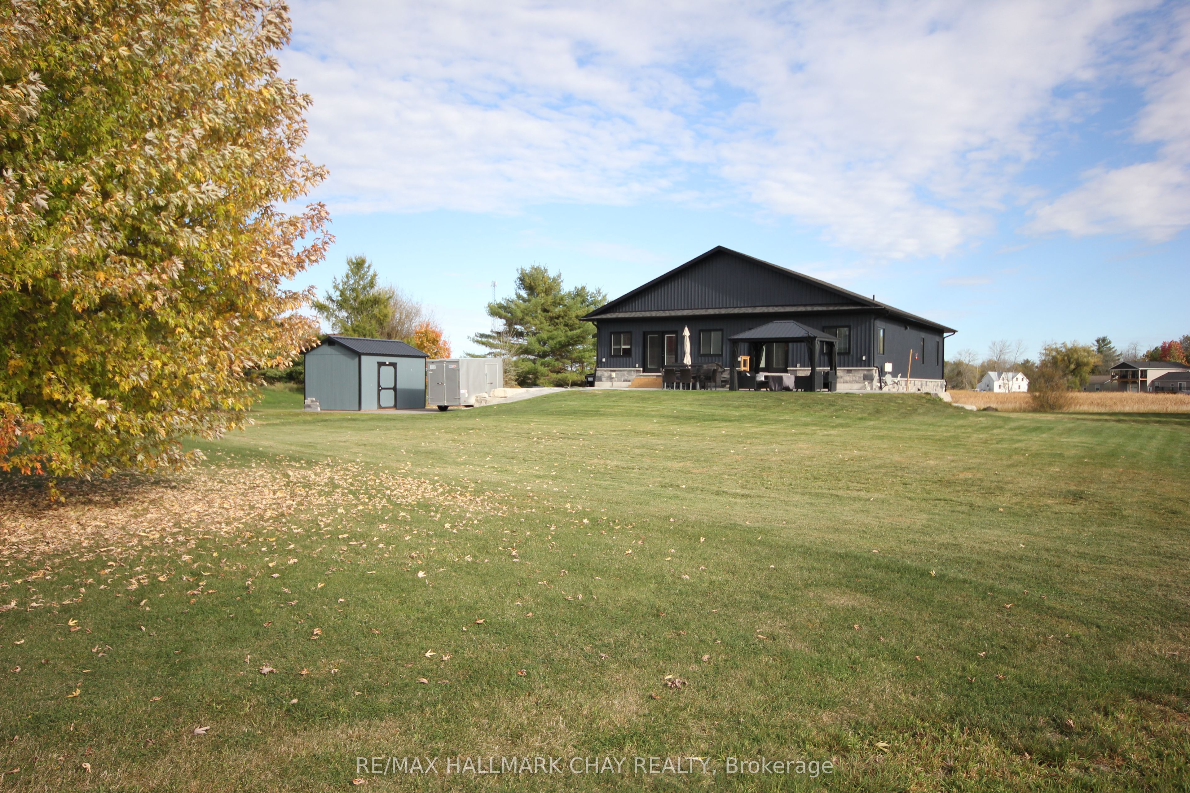 37 Hillside Drive Property Photo 32