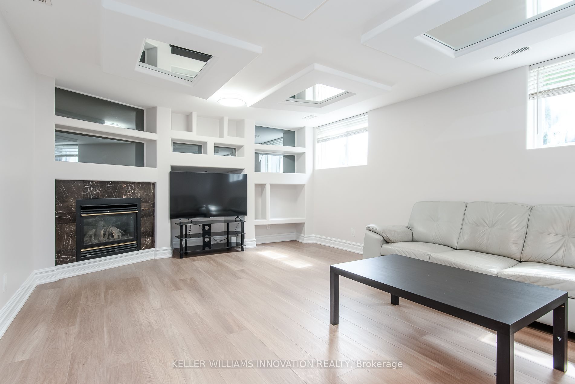 112 Michener Crescent Property Photo 3