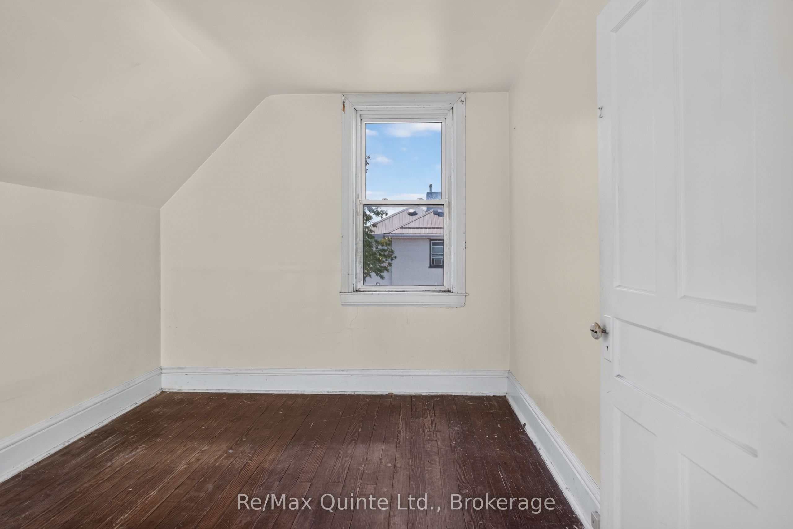 26 Turnbull Street Property Photo 27