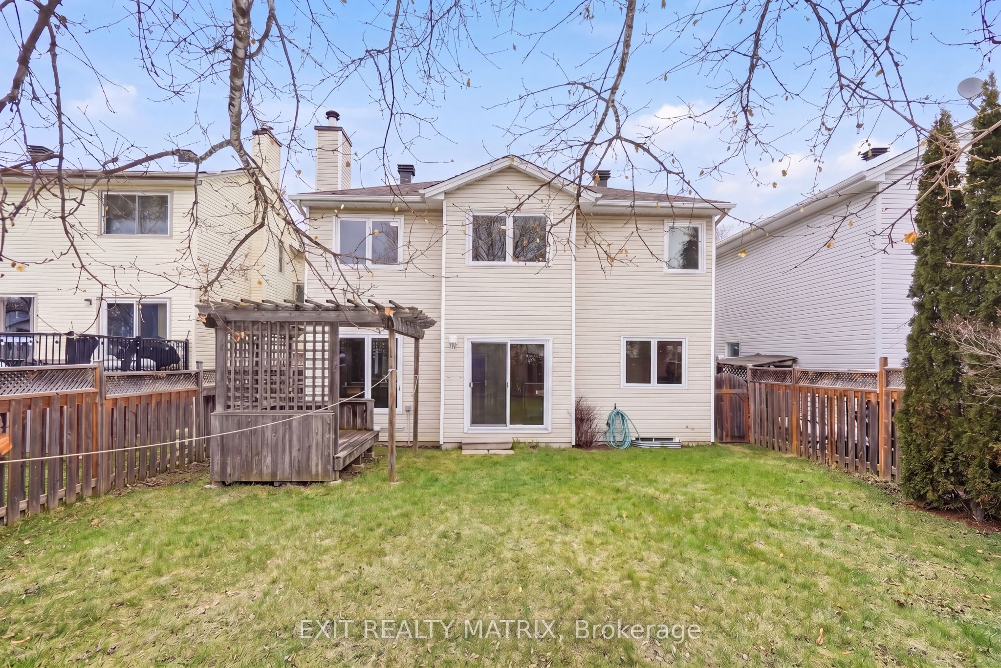 727 Brome Crescent Property Photo 22