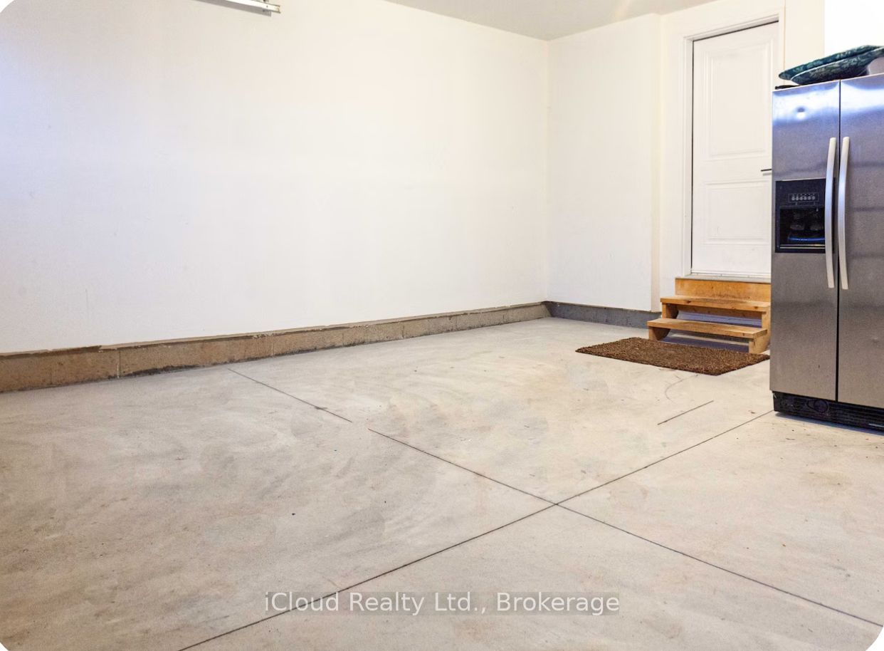 4311 Mann Street 36 Property Photo 21