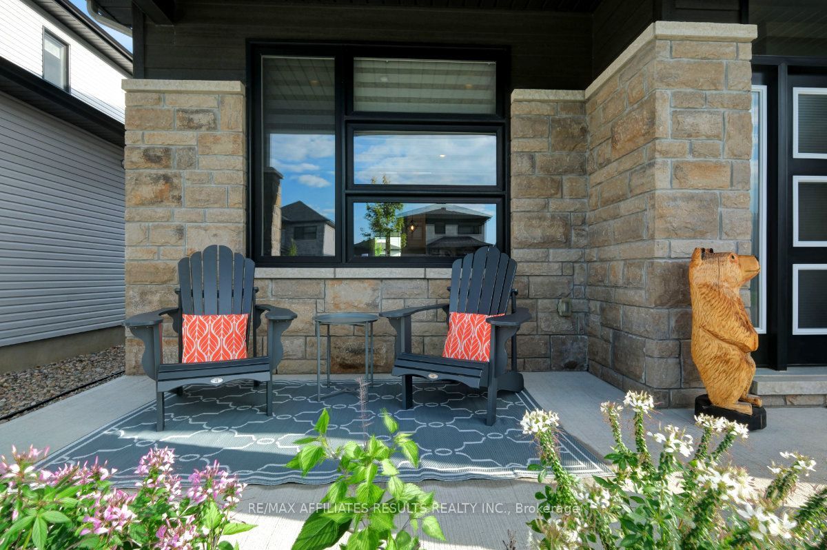 1152 Avignon Street Property Photo 4