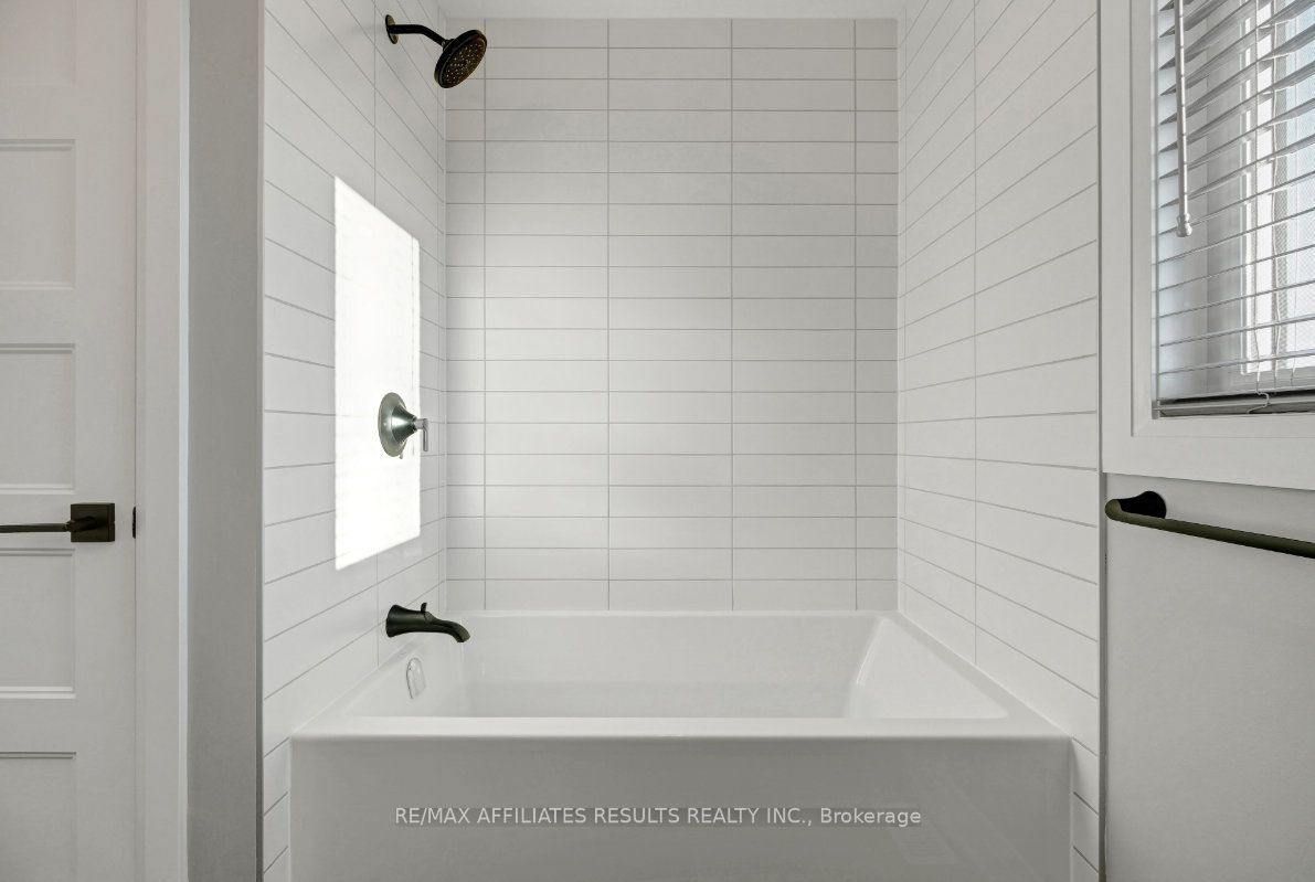 1152 Avignon Street Property Photo 38