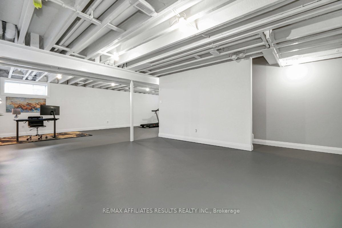 1152 Avignon Street Property Photo 42
