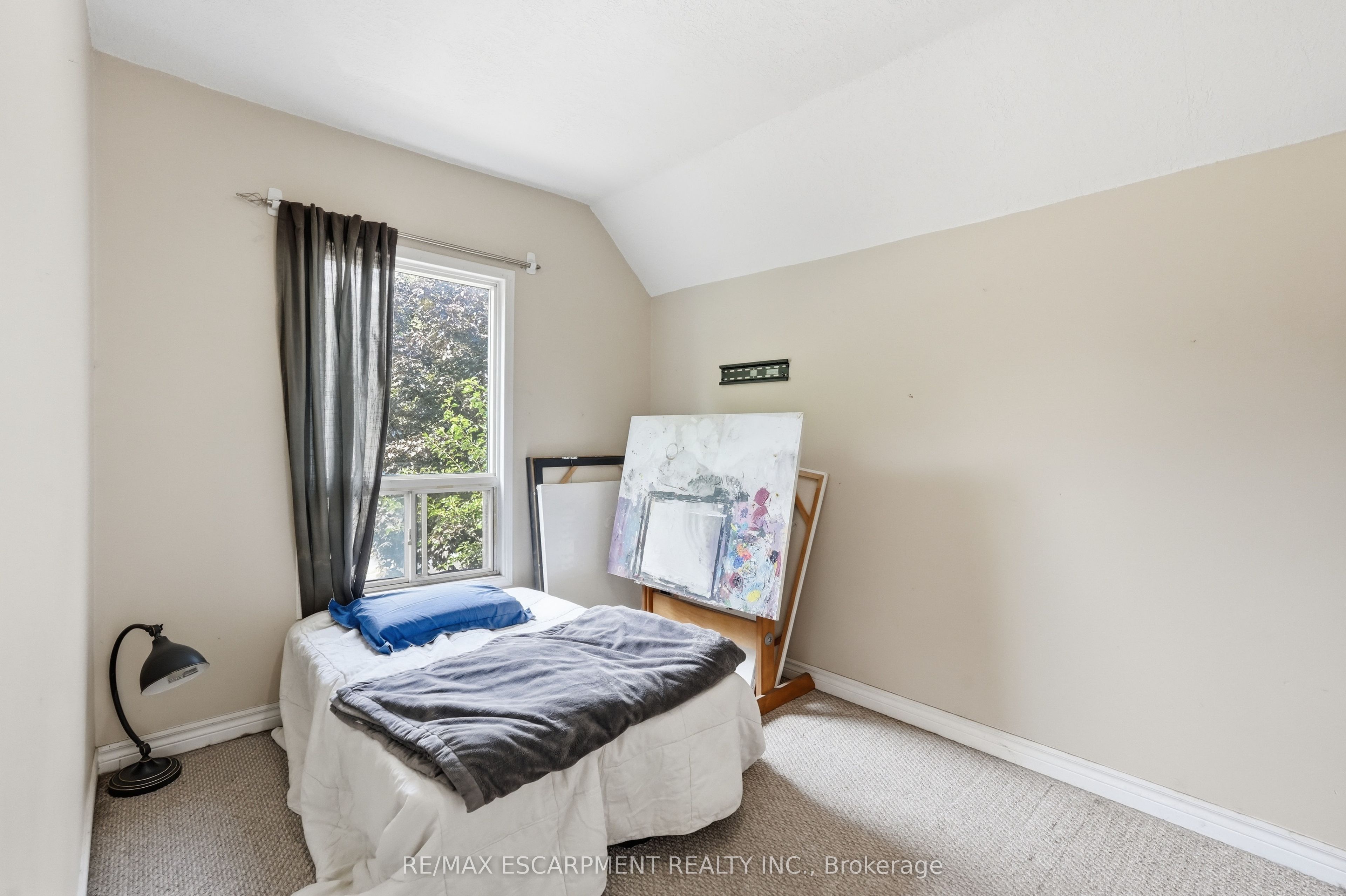 26 Niagara Street Property Photo 12