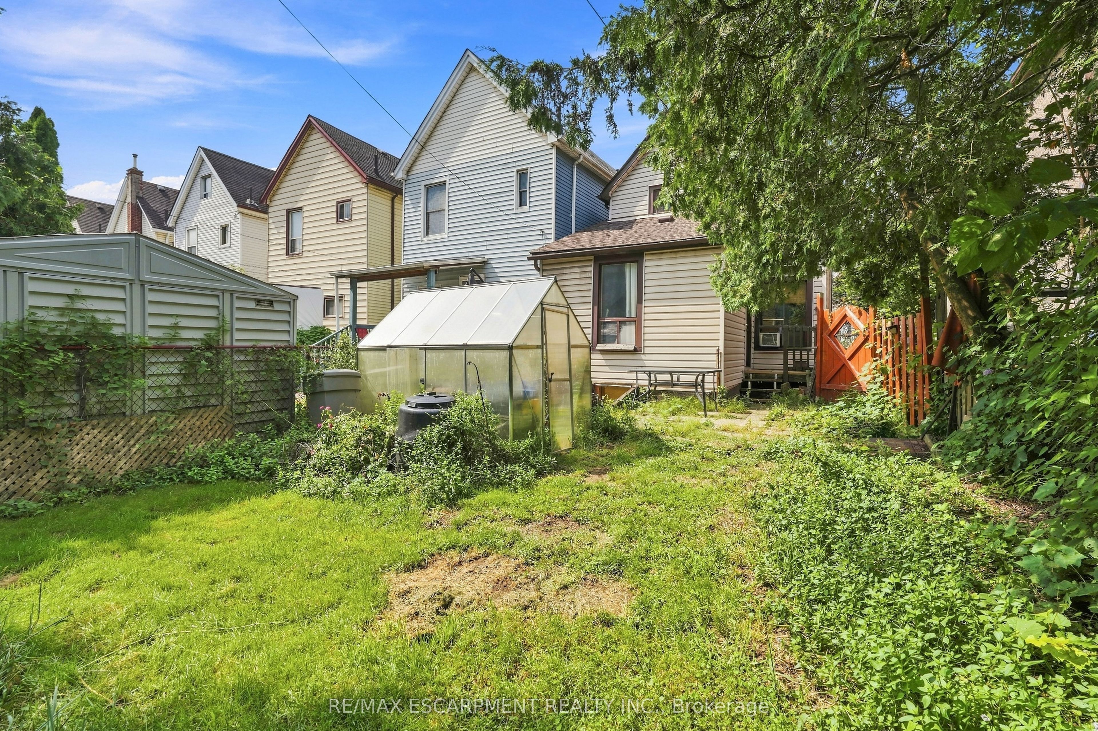 26 Niagara Street Property Photo 19