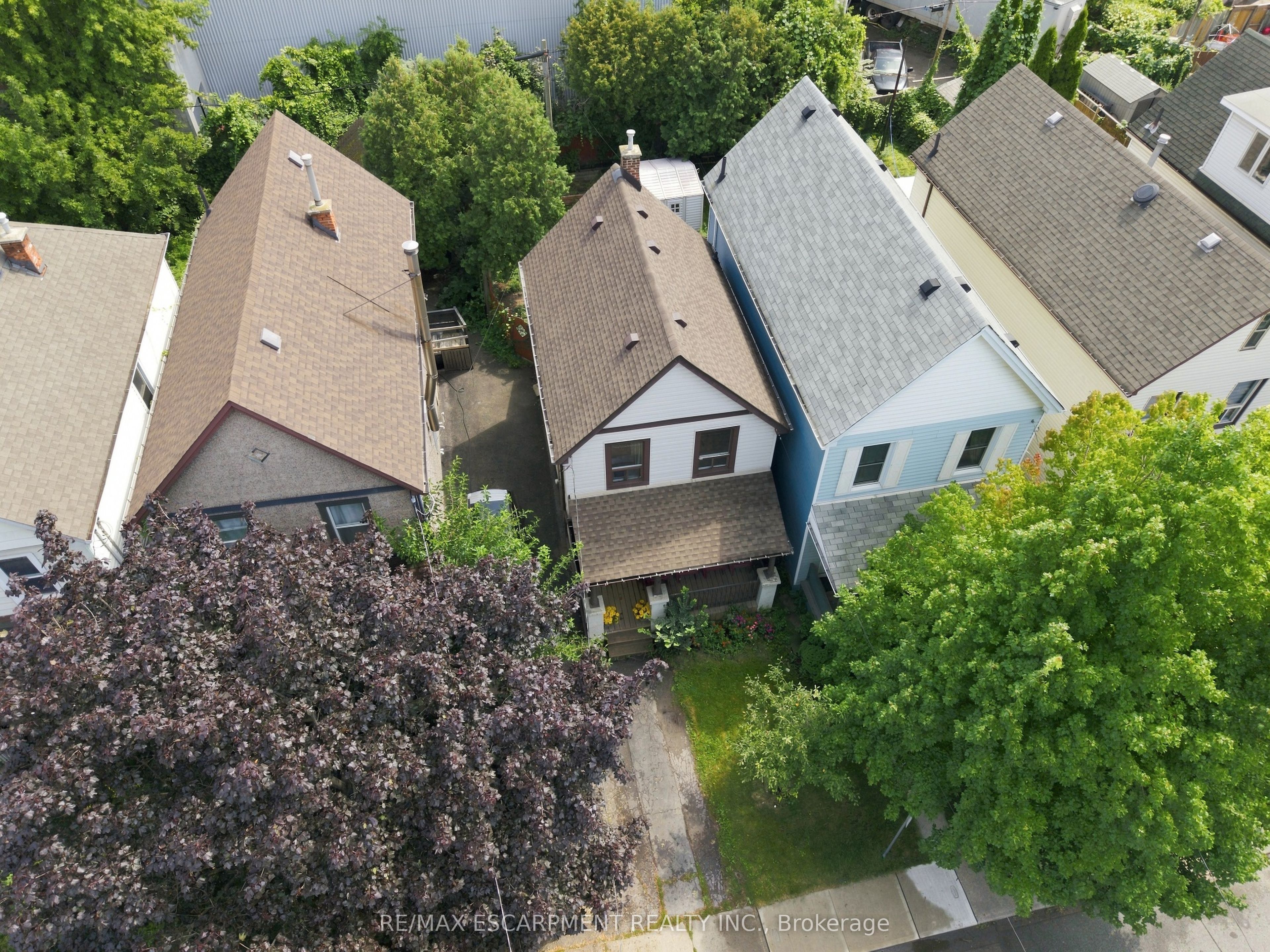 26 Niagara Street Property Photo 20