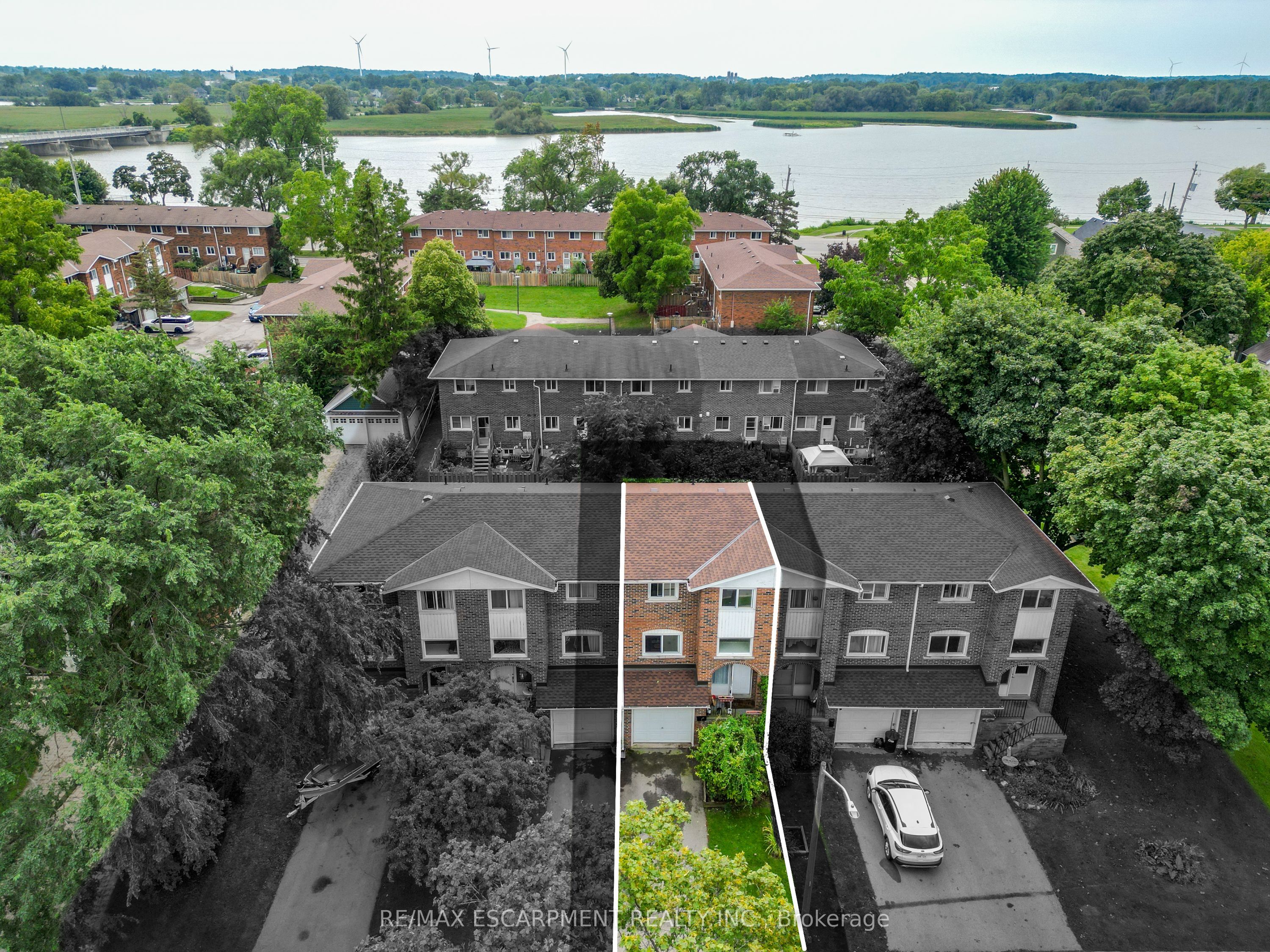 132 Lock Street W 3 Property Photo 2