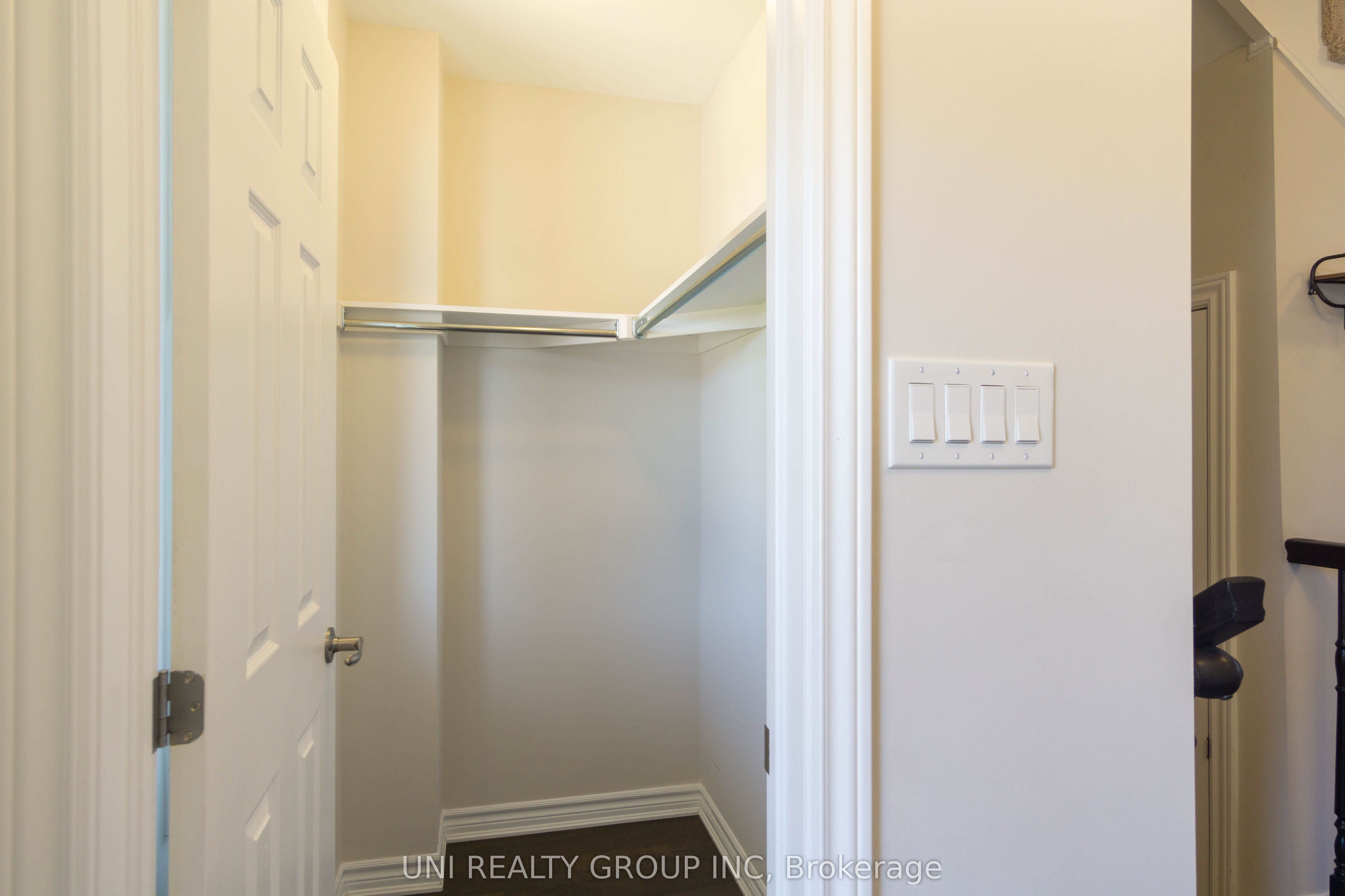 335 Aphelion Crescent Property Photo 3
