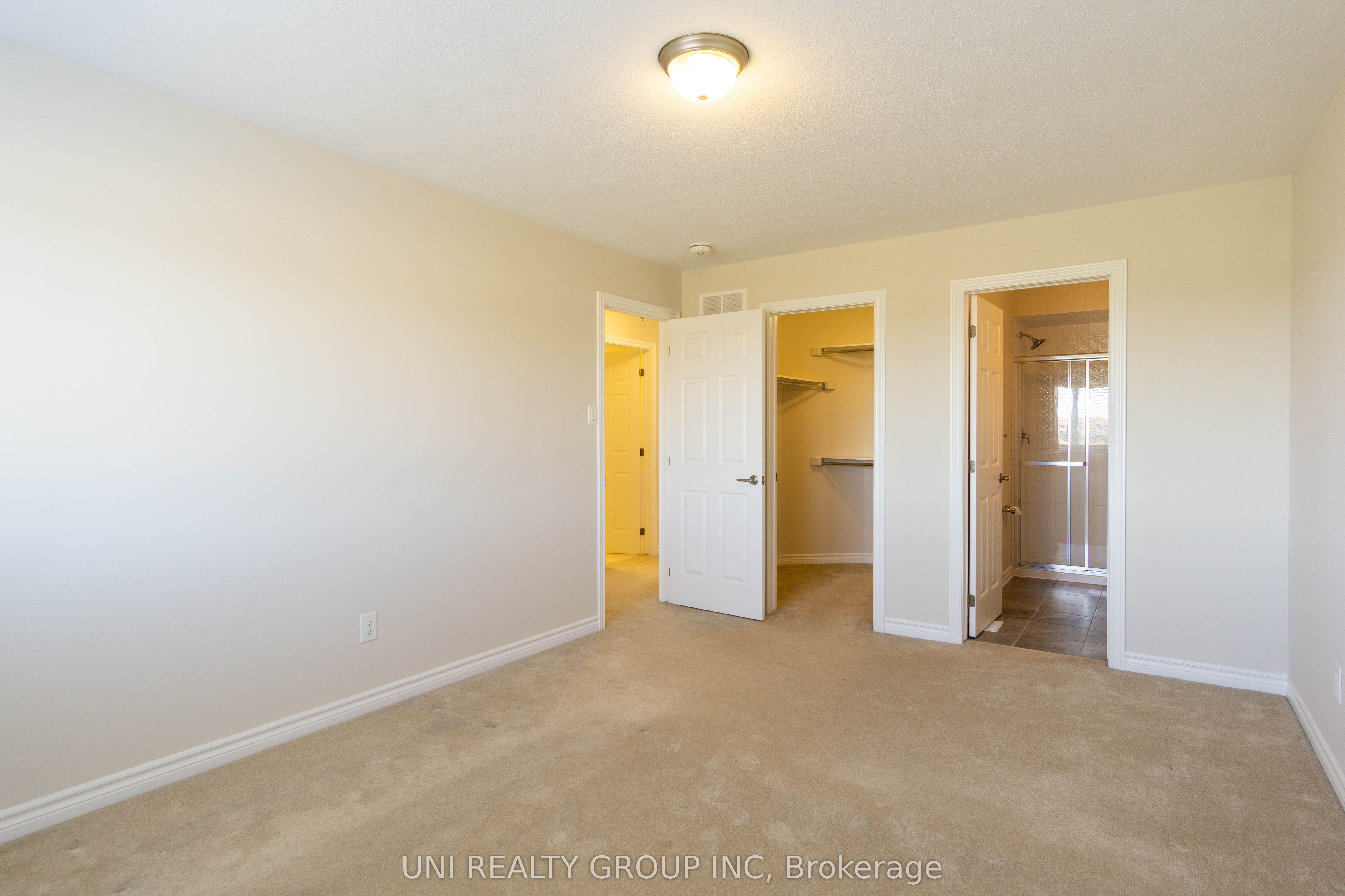 335 Aphelion Crescent Property Photo 25