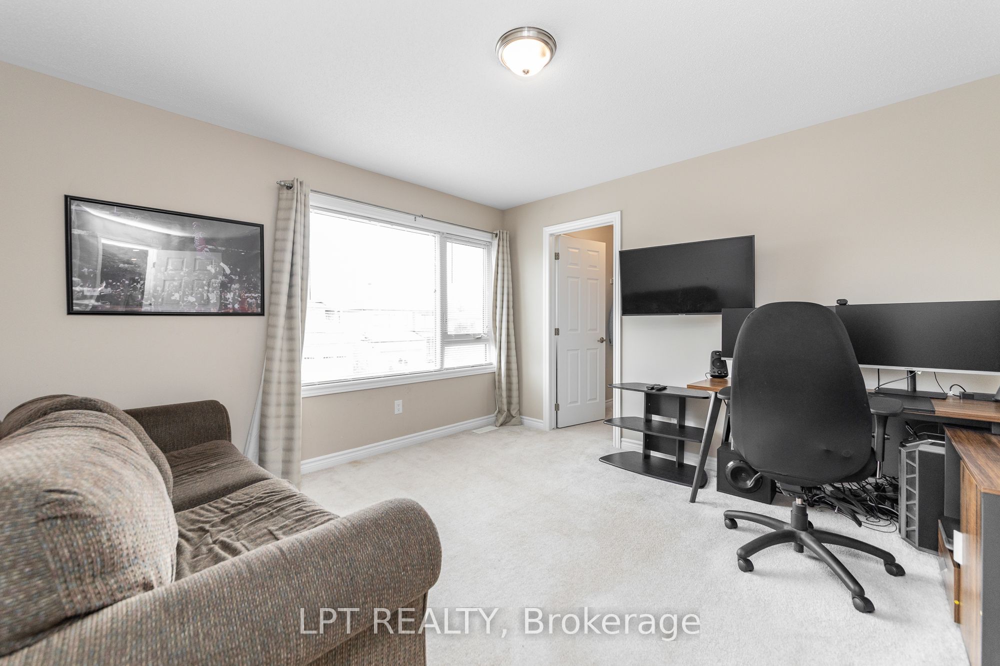 908 Pedigree Street Property Photo 24