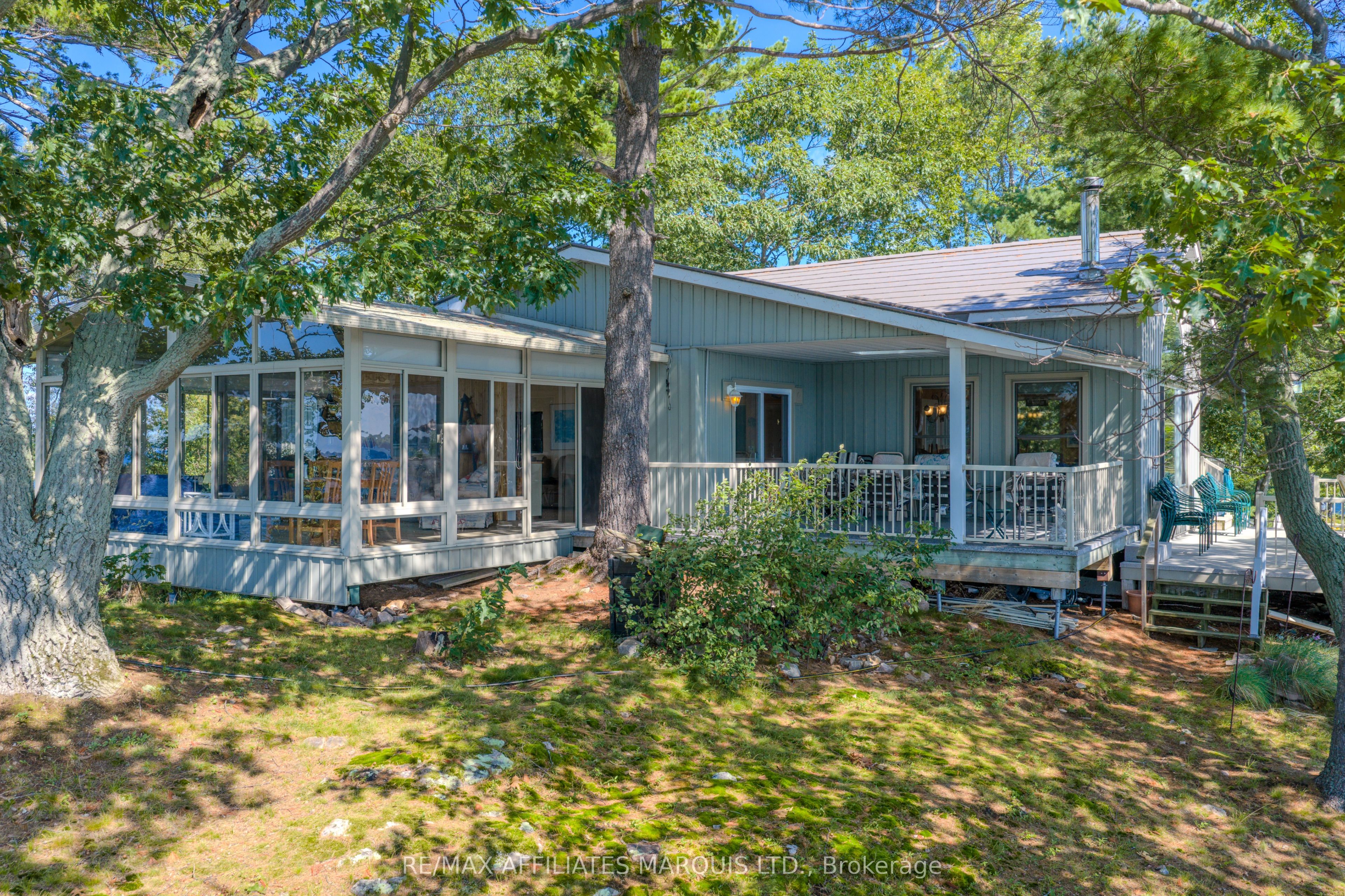 1 Island 49 Island Property Photo 7