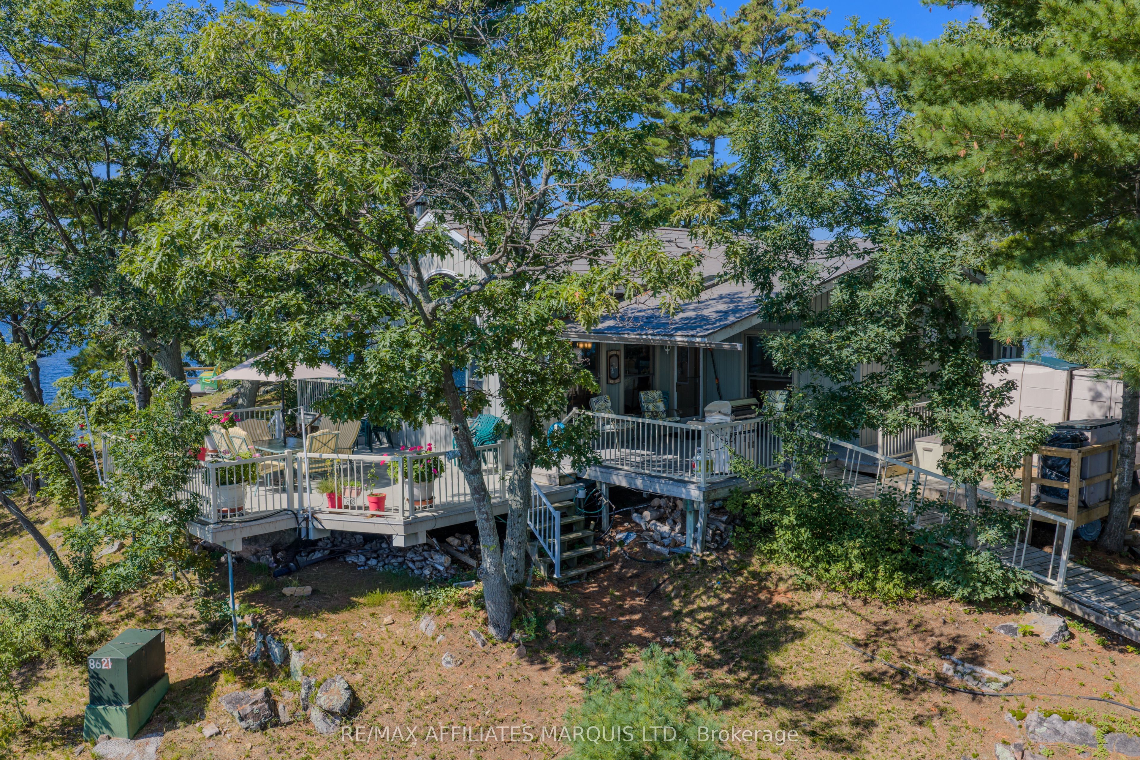 1 Island 49 Island Property Photo 8