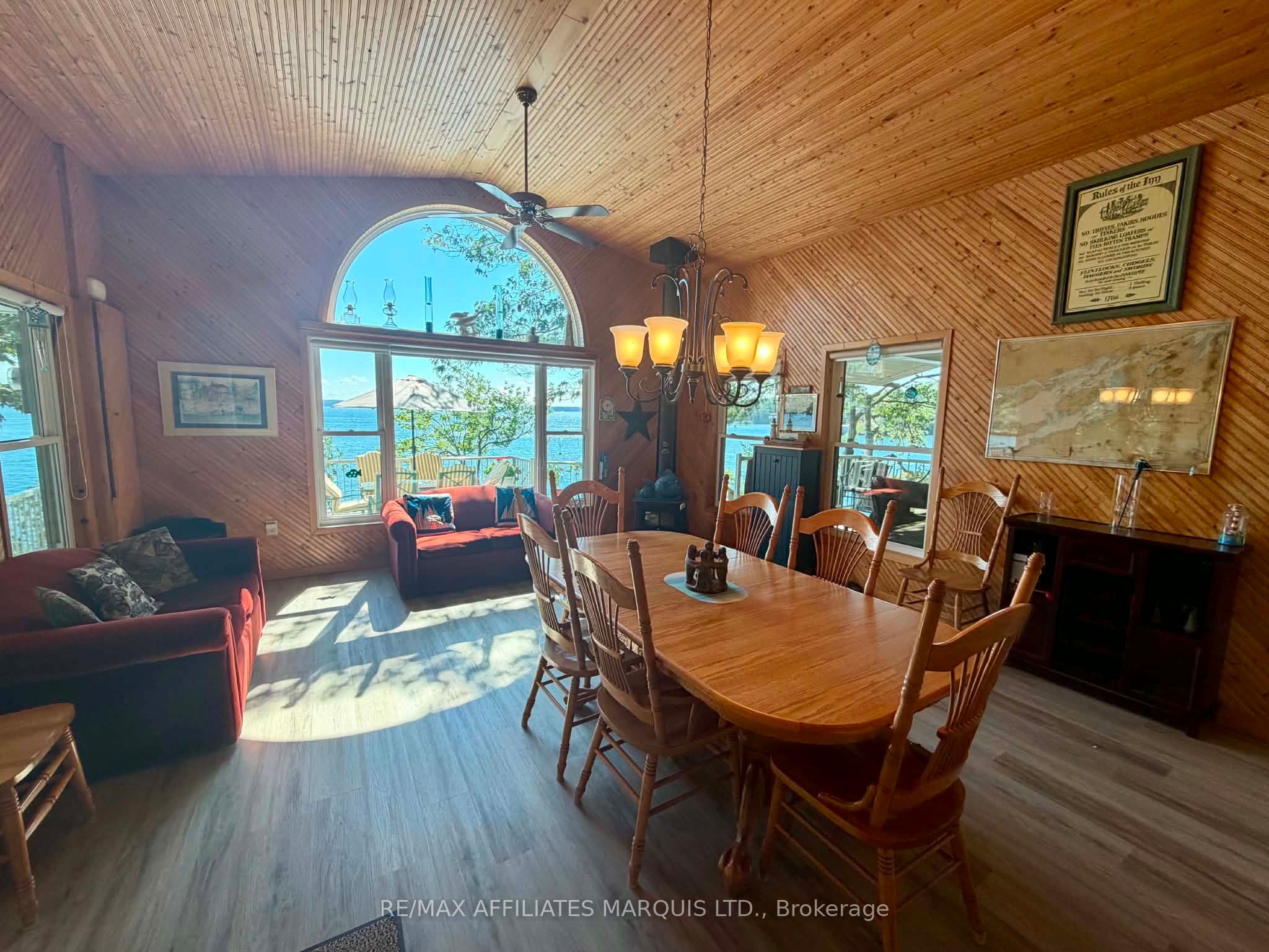 1 Island 49 Island Property Photo 16