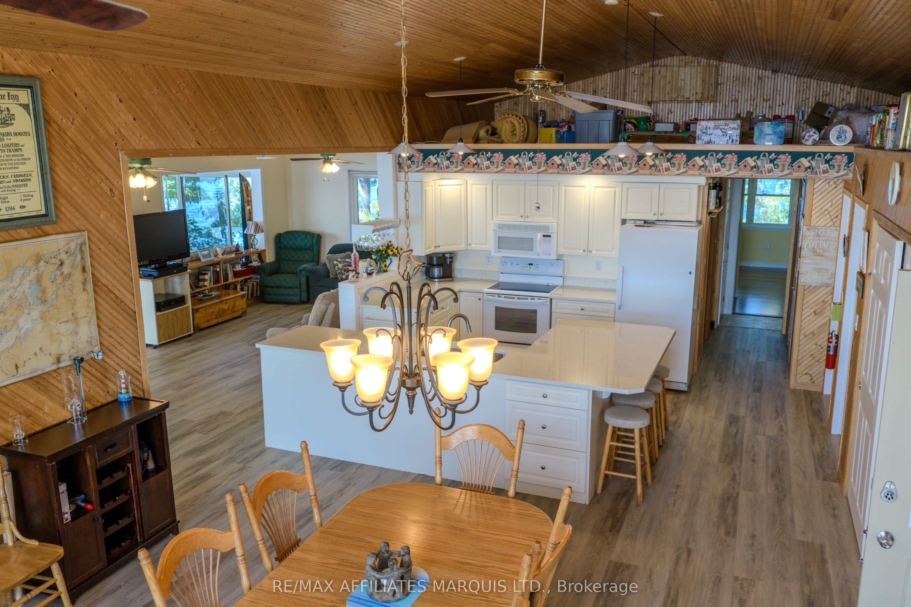 1 Island 49 Island Property Photo 18