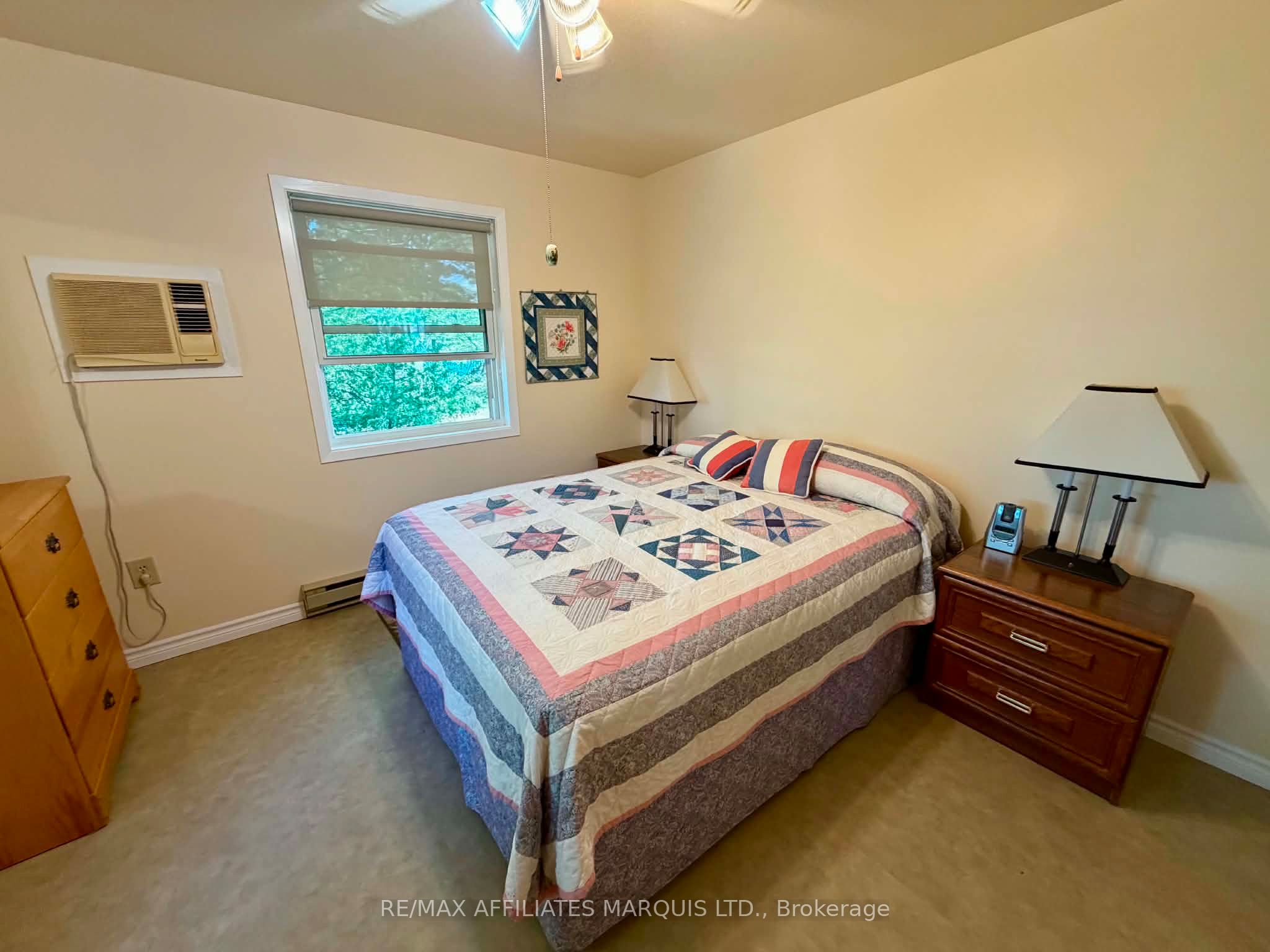 1 Island 49 Island Property Photo 31