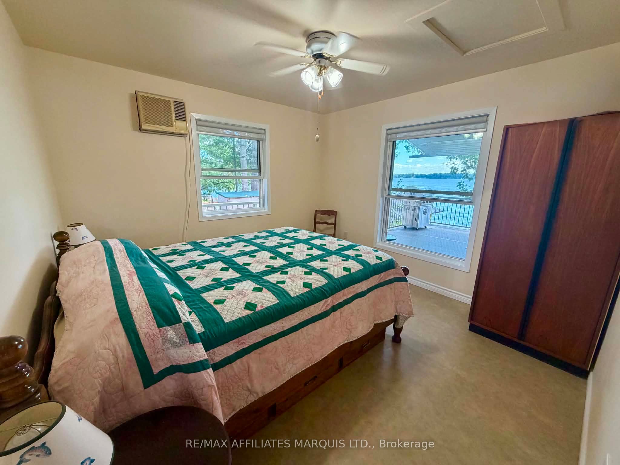 1 Island 49 Island Property Photo 32