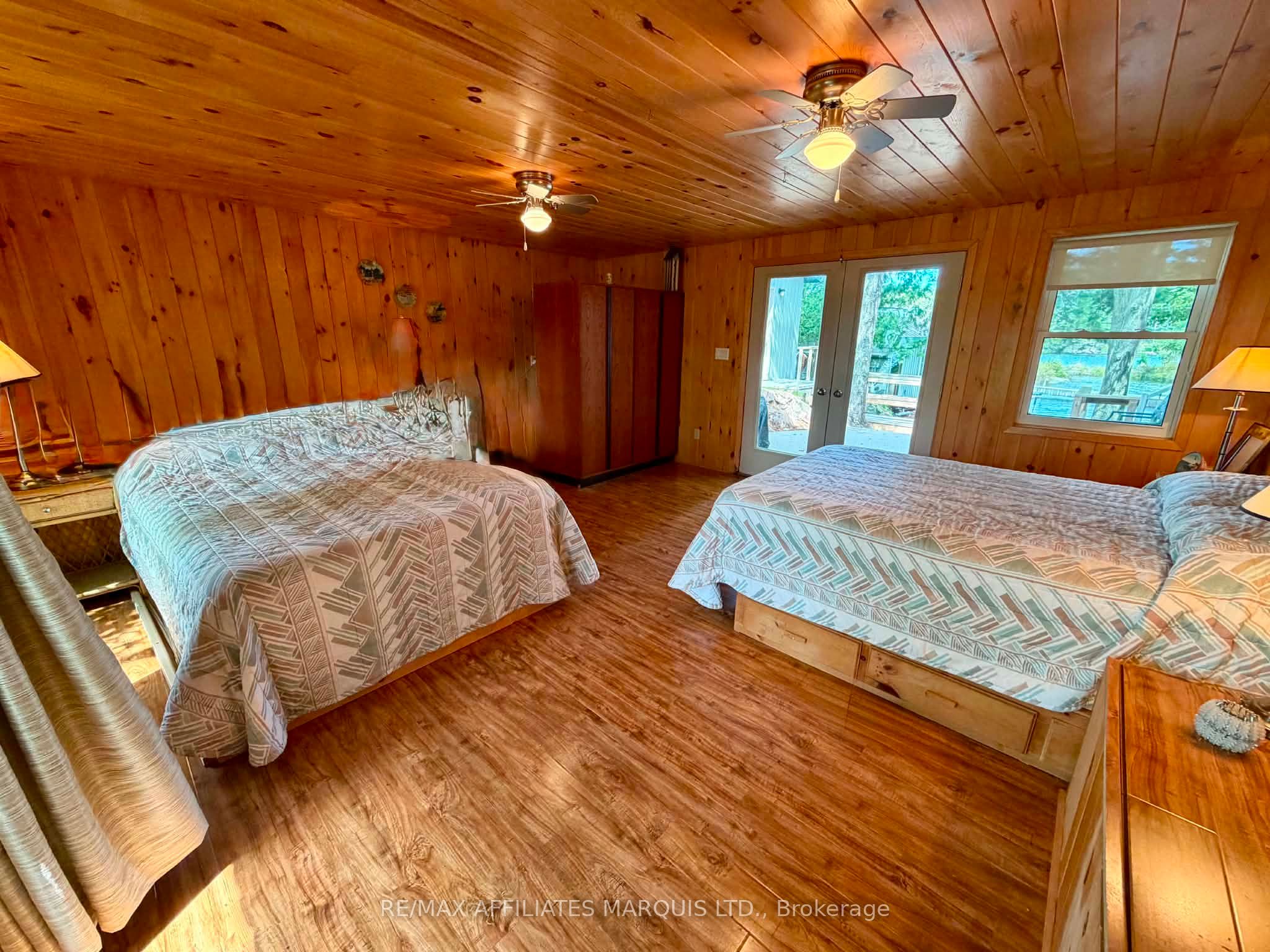 1 Island 49 Island Property Photo 36