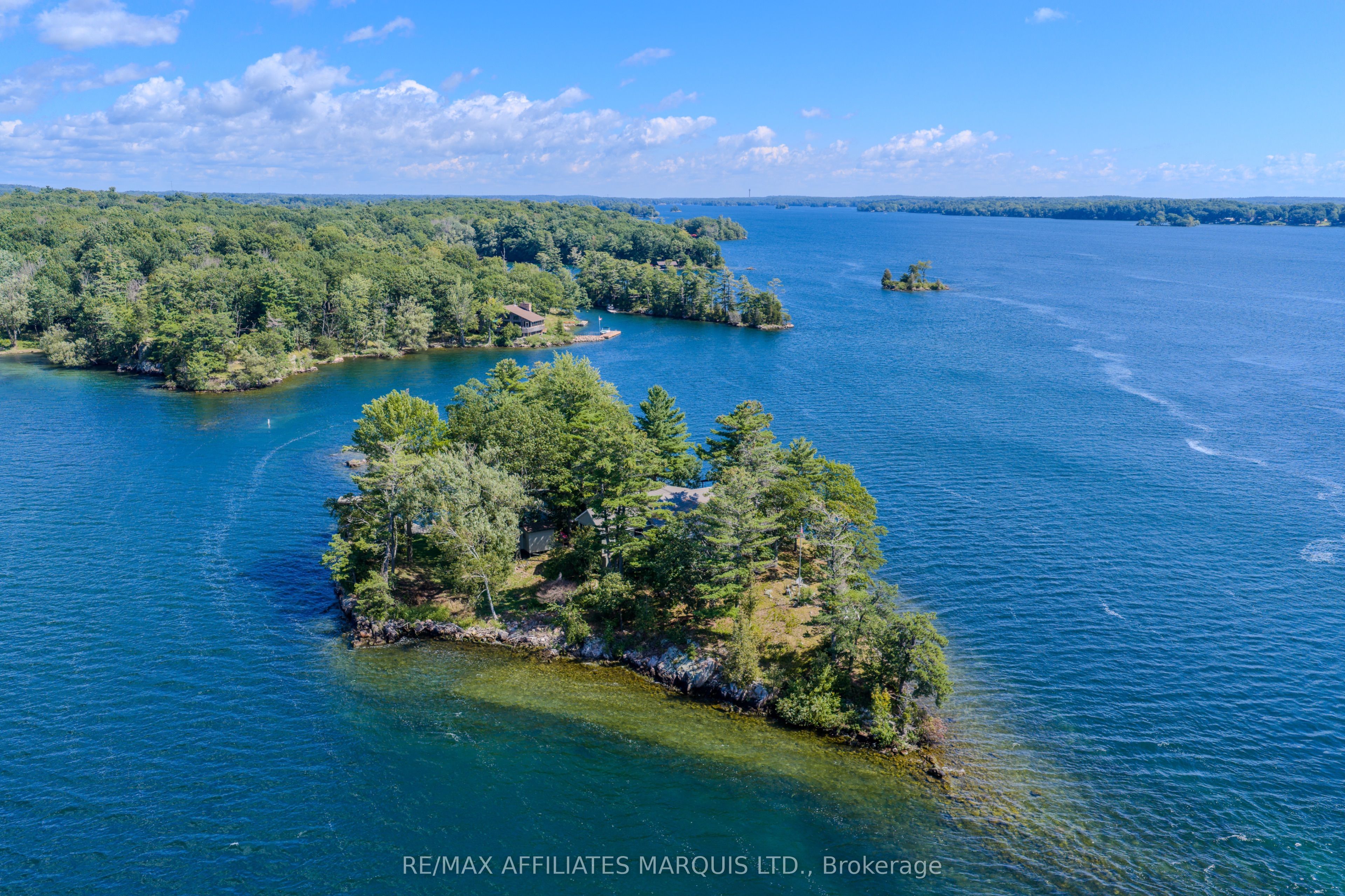 1 Island 49 Island Property Photo 43
