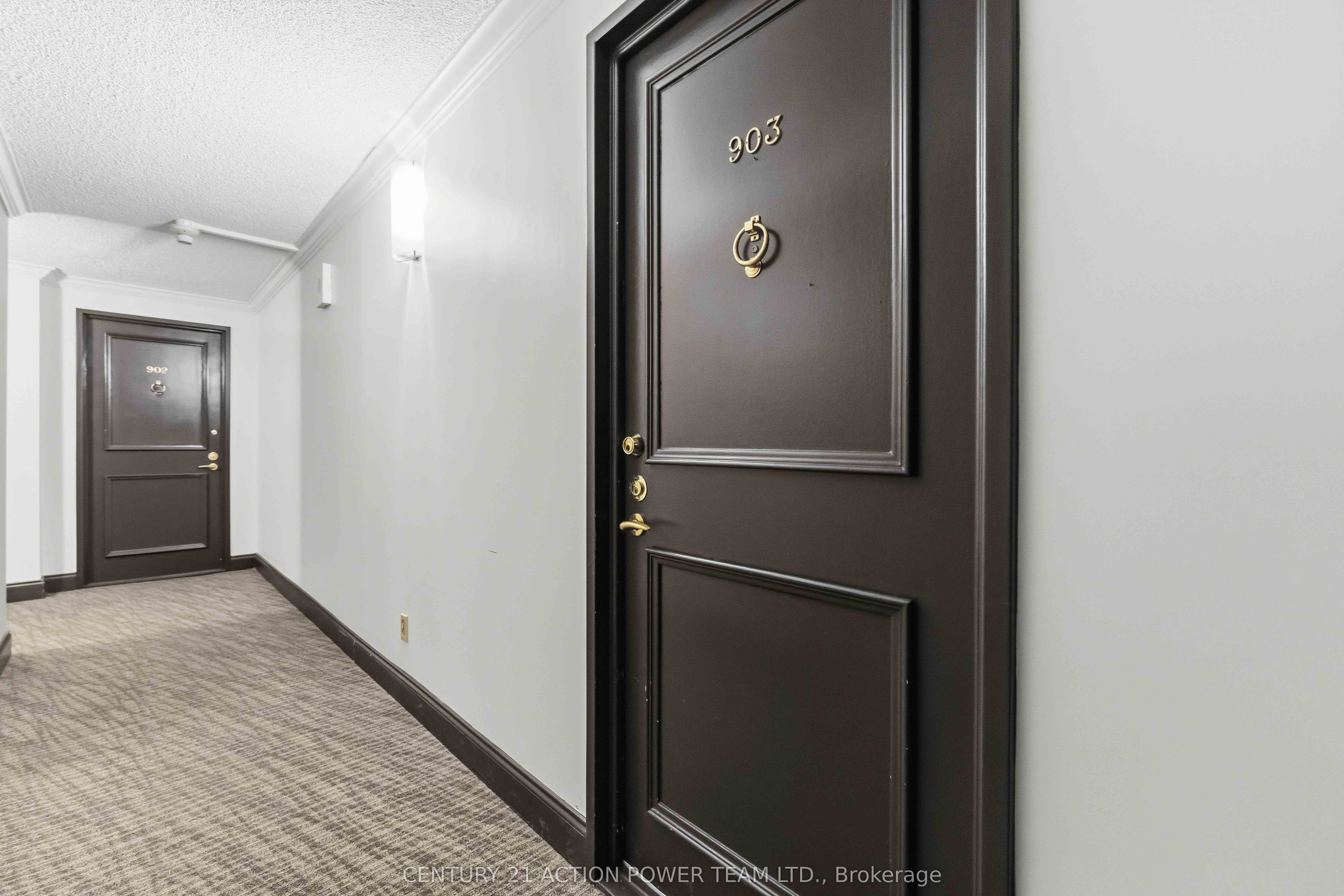 505 St Laurent Boulevard 903 Property Photo 6