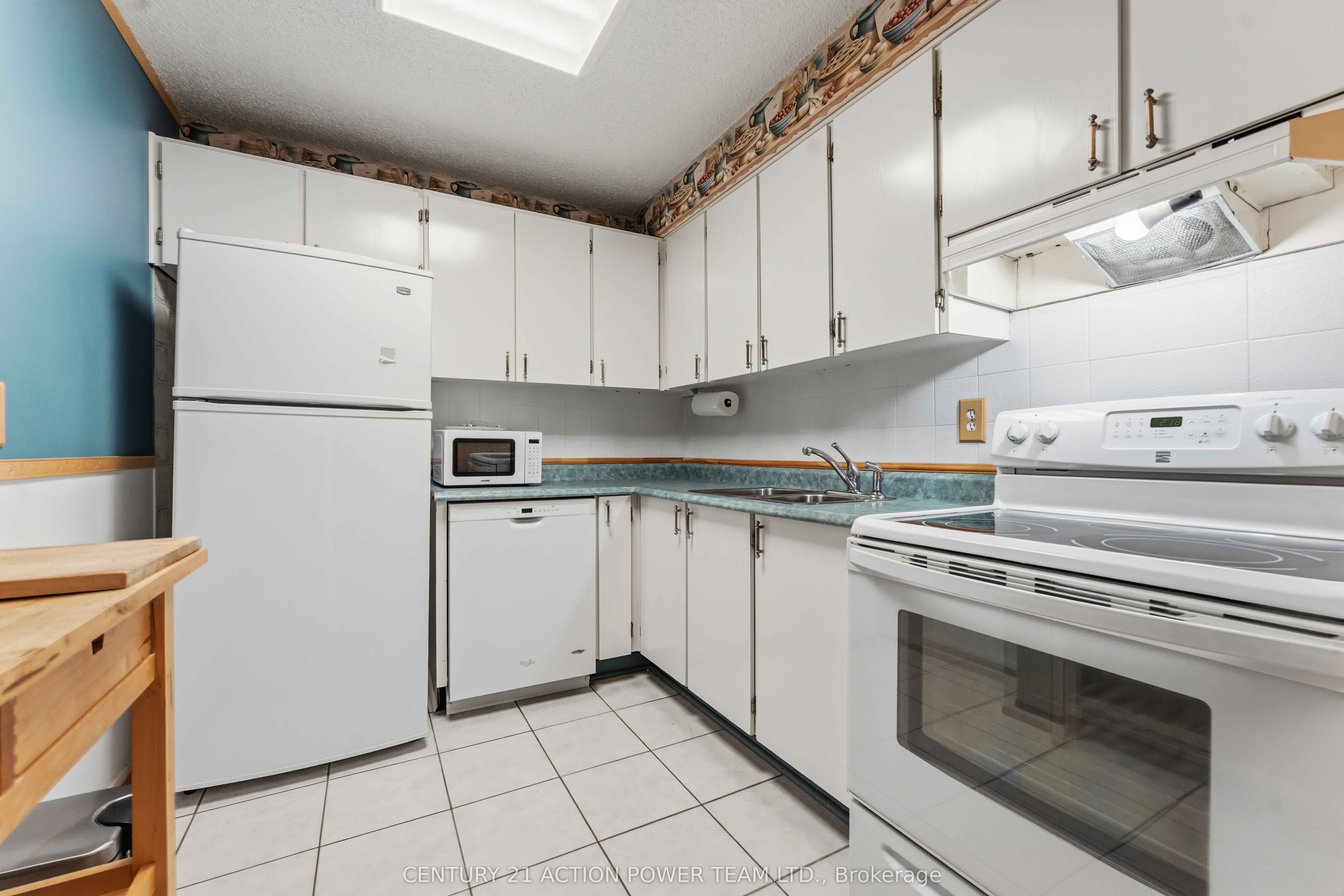 505 St Laurent Boulevard 903 Property Photo 14
