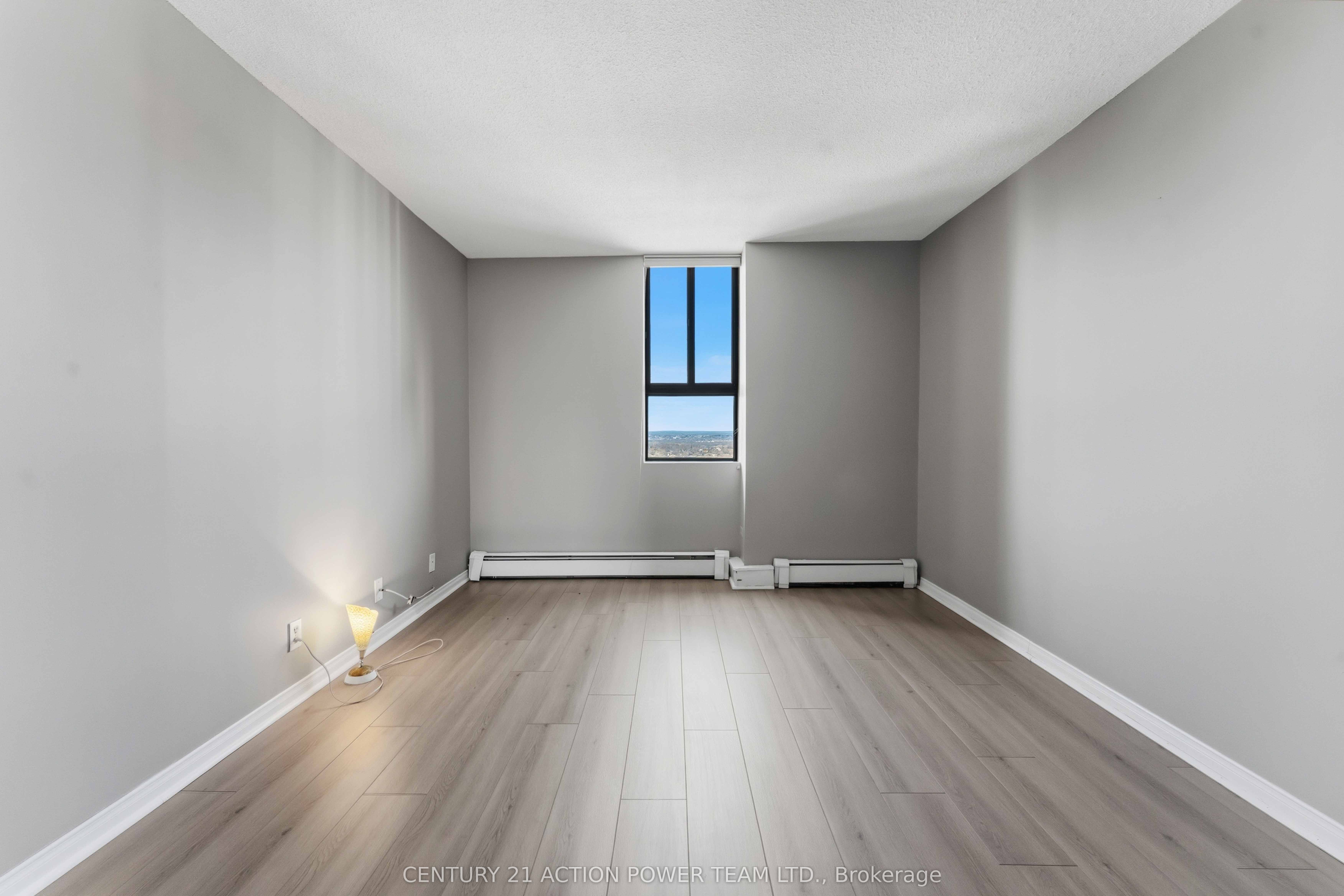 505 St Laurent Boulevard 903 Property Photo 22