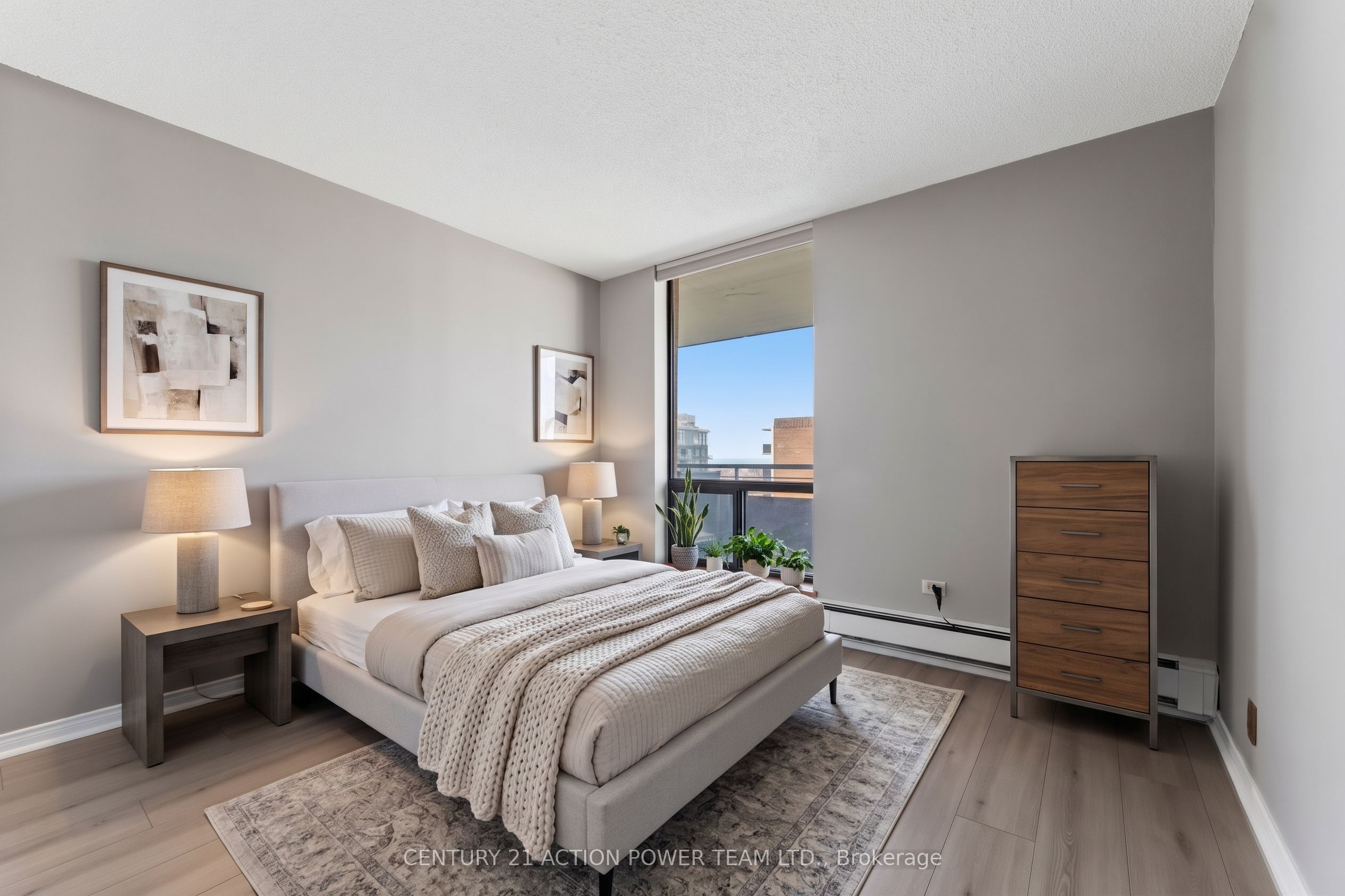 505 St Laurent Boulevard 903 Property Photo 23