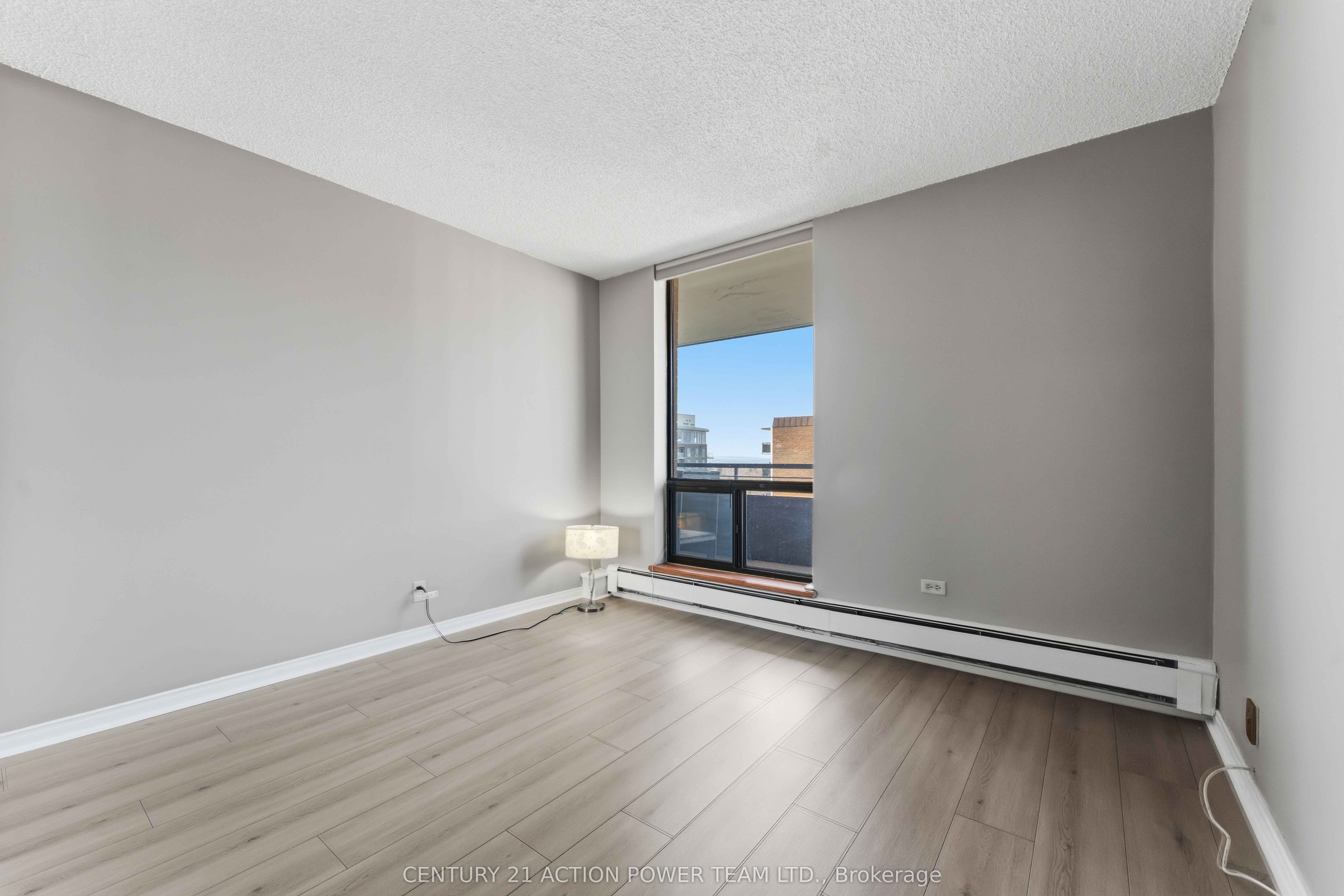 505 St Laurent Boulevard 903 Property Photo 24