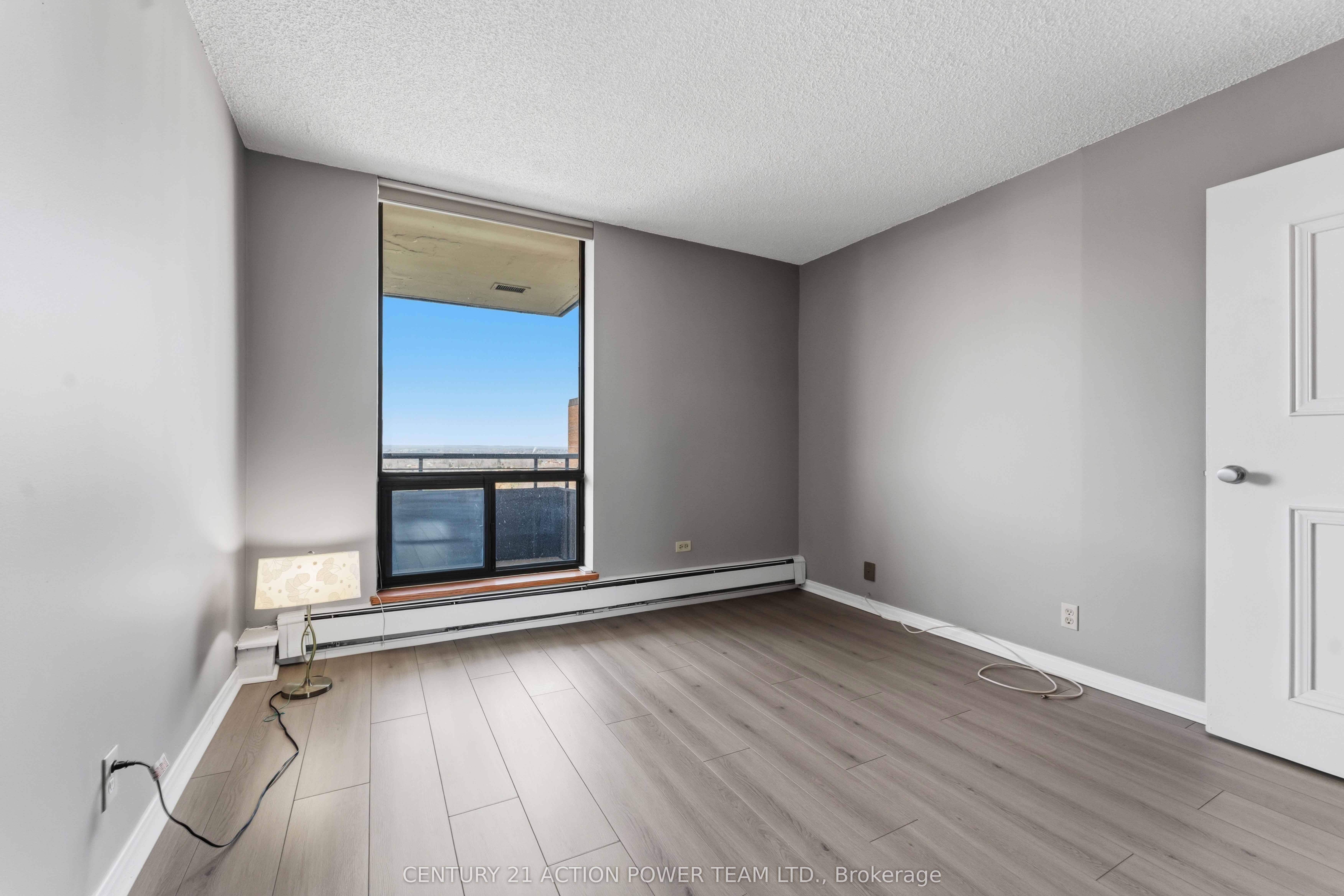 505 St Laurent Boulevard 903 Property Photo 26
