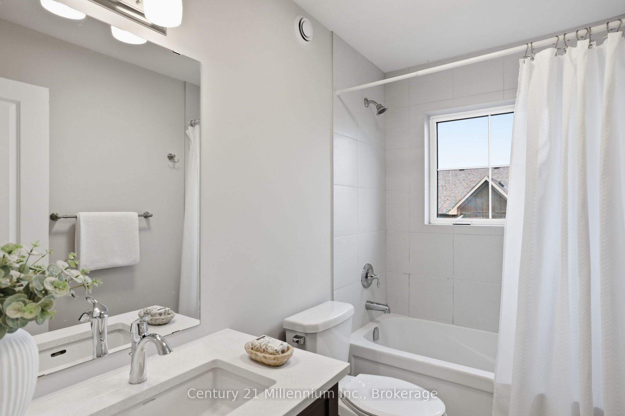 132 Sycamore Street Property Photo 32
