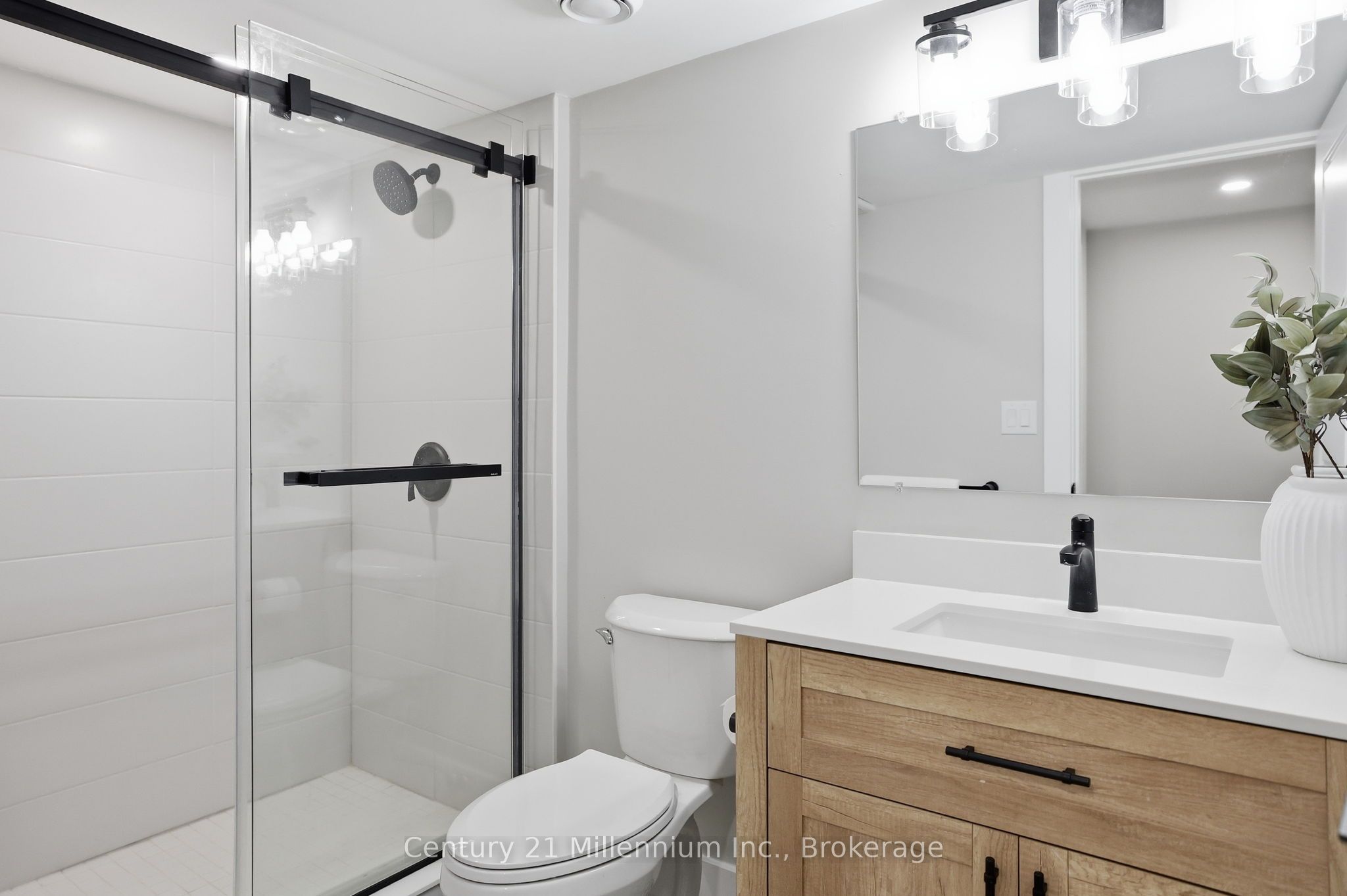 132 Sycamore Street Property Photo 39