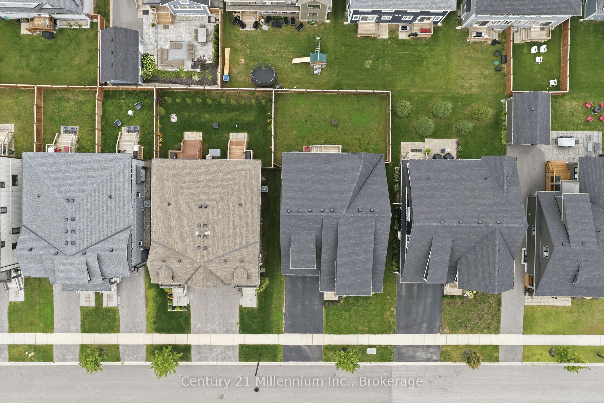 132 Sycamore Street Property Photo 41