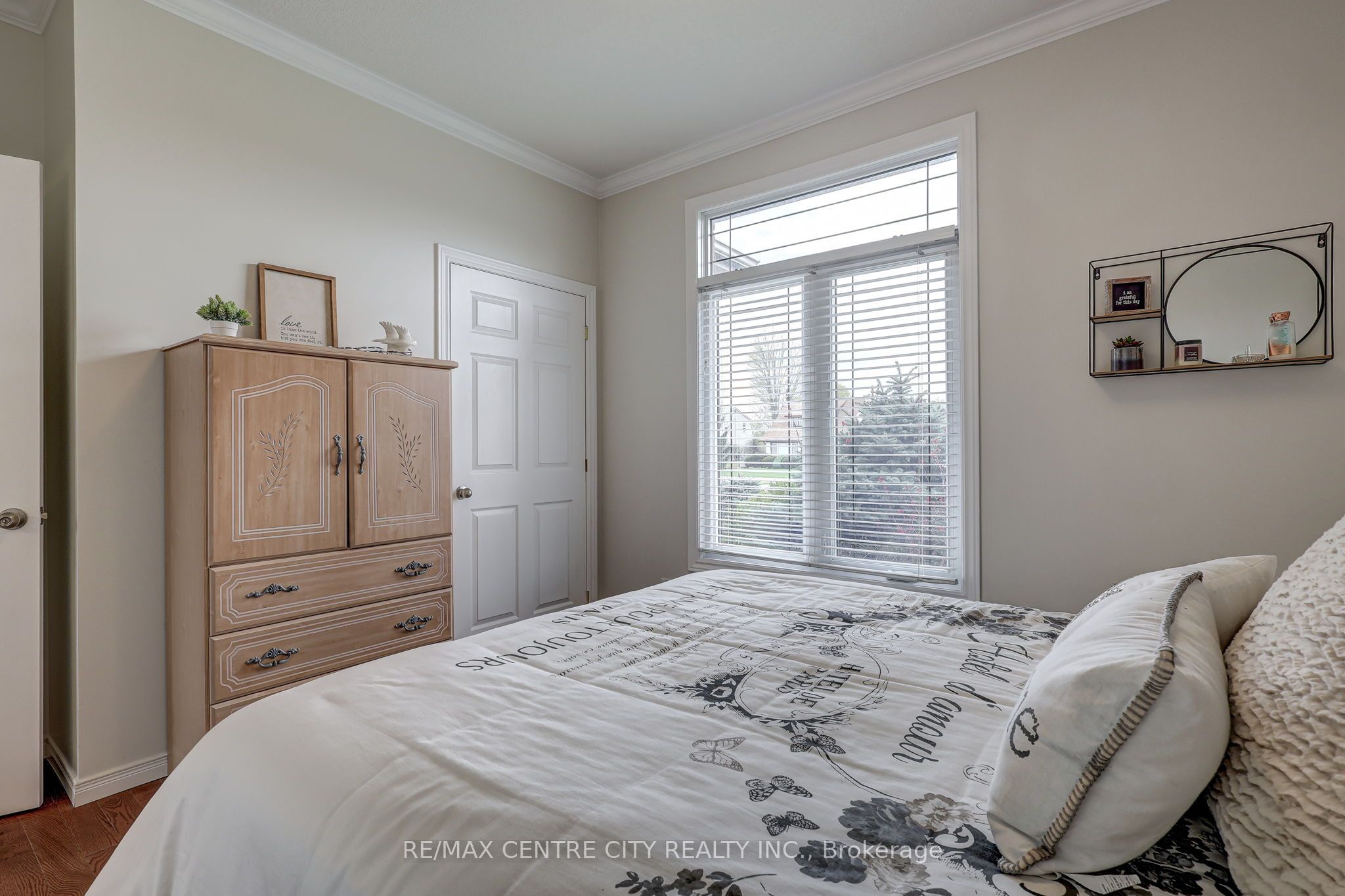 9538 Tower Road Property Photo 39