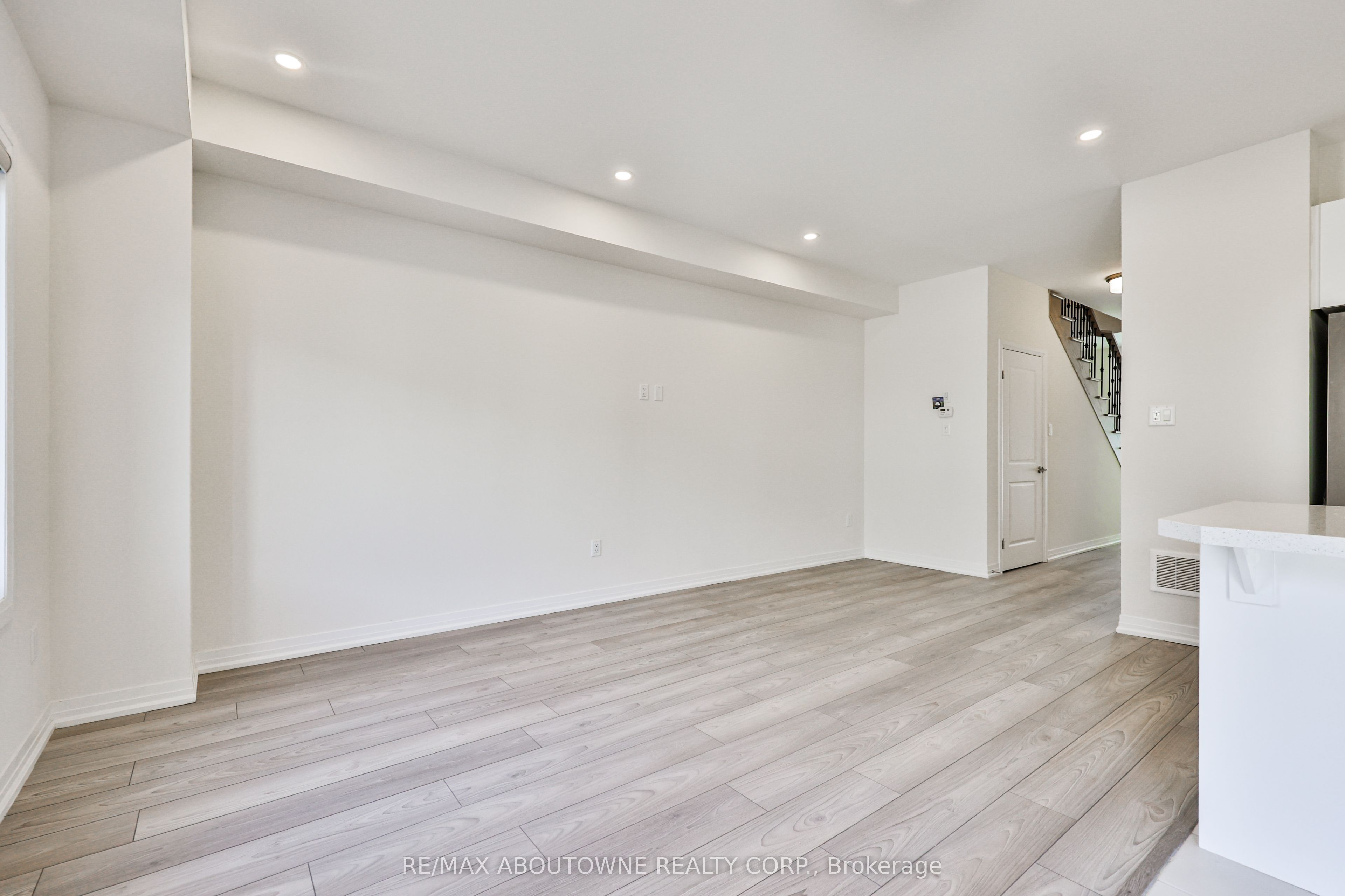9 Wakeling Drive Property Photo 9